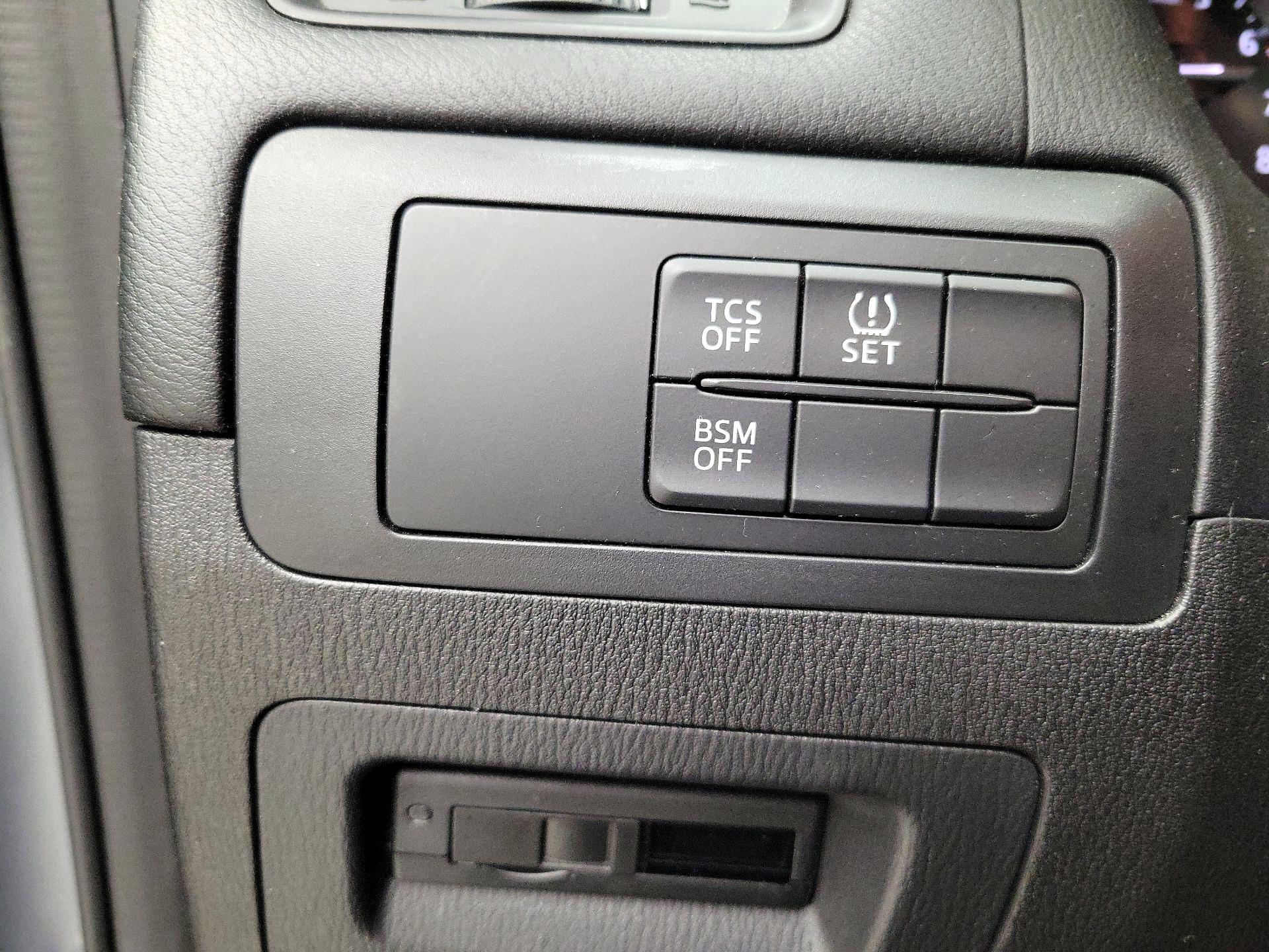 Thumbnail: 2014 Mazda CX-5 - 13