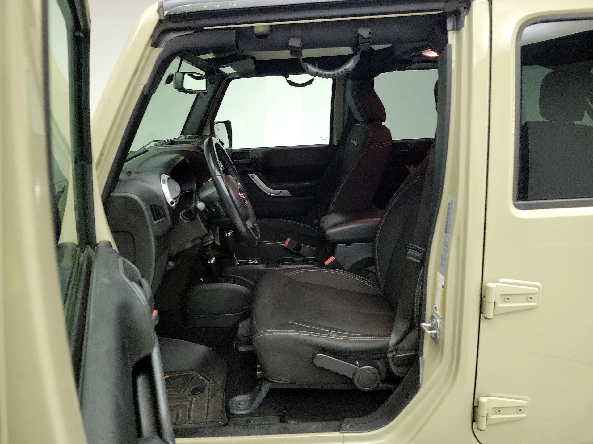 Thumbnail: 2018 Jeep Wrangler - 11