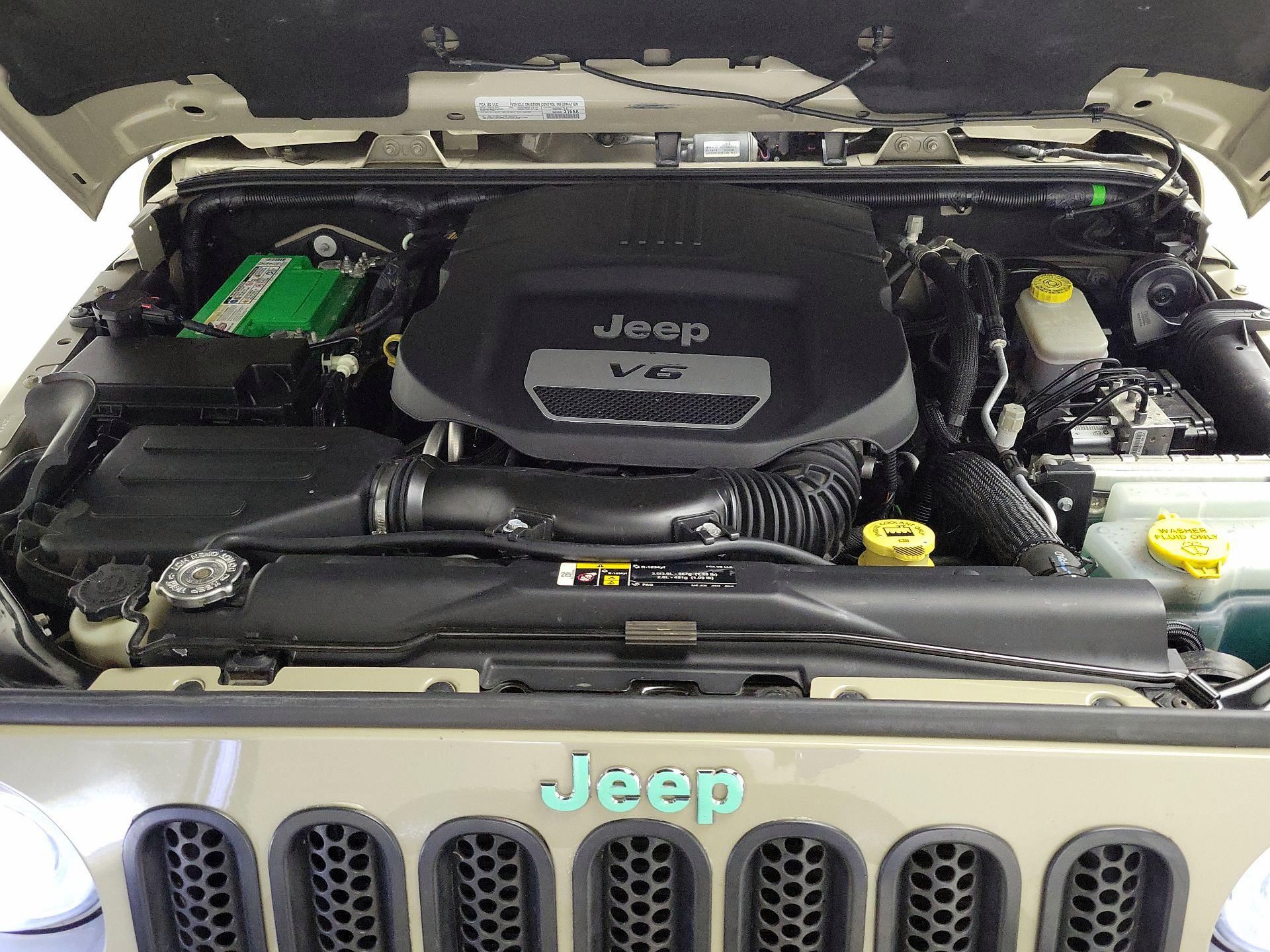 Thumbnail: 2018 Jeep Wrangler - 20