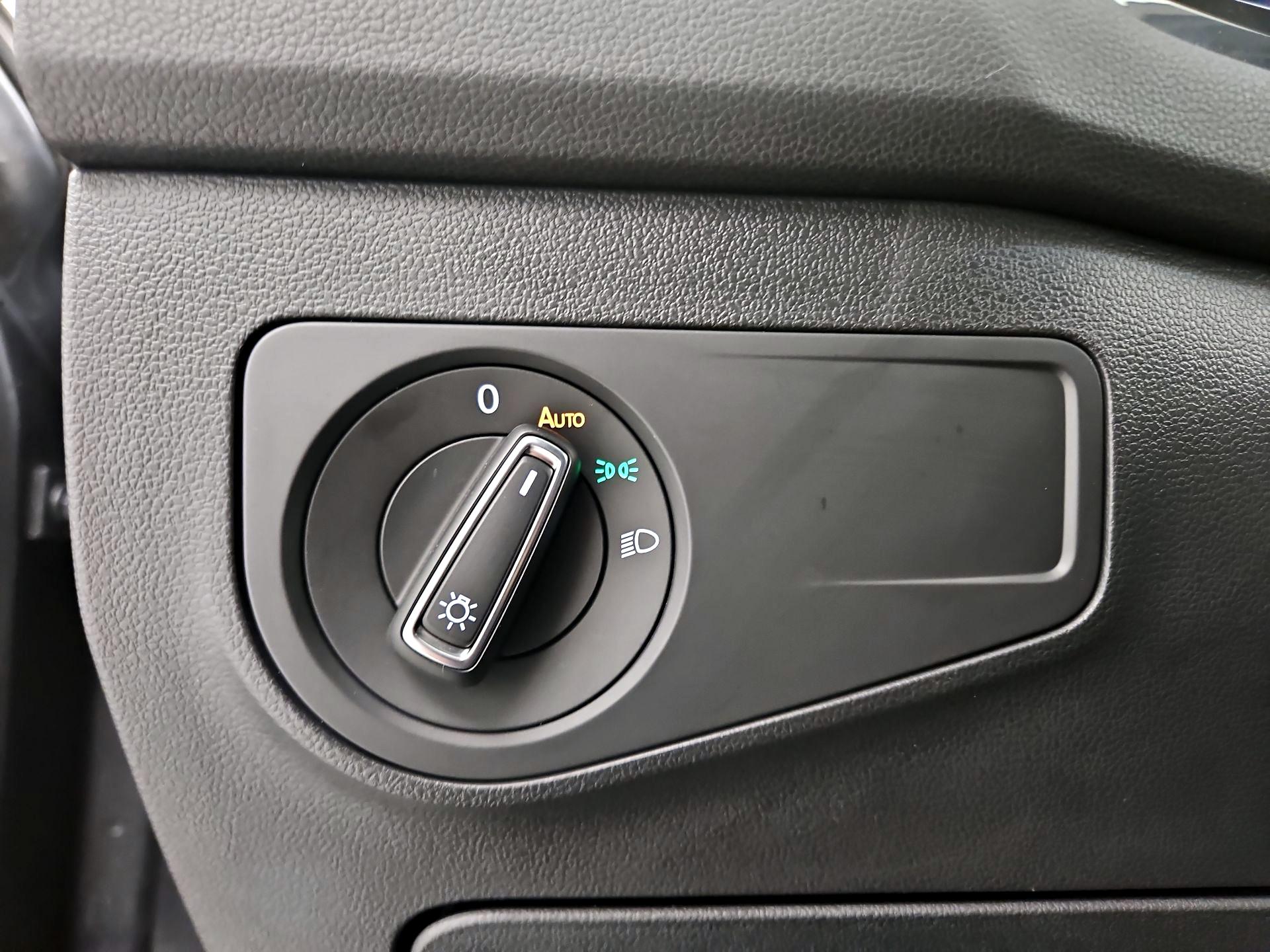 Thumbnail: 2024 Volkswagen Tiguan - 13