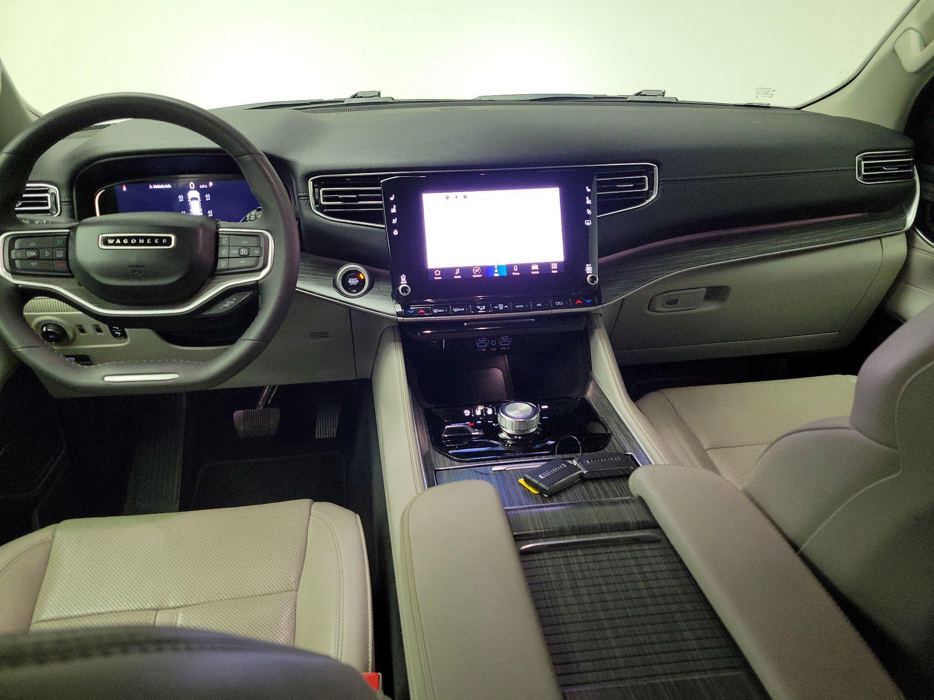 Thumbnail: 2024 Jeep Wagoneer - 9