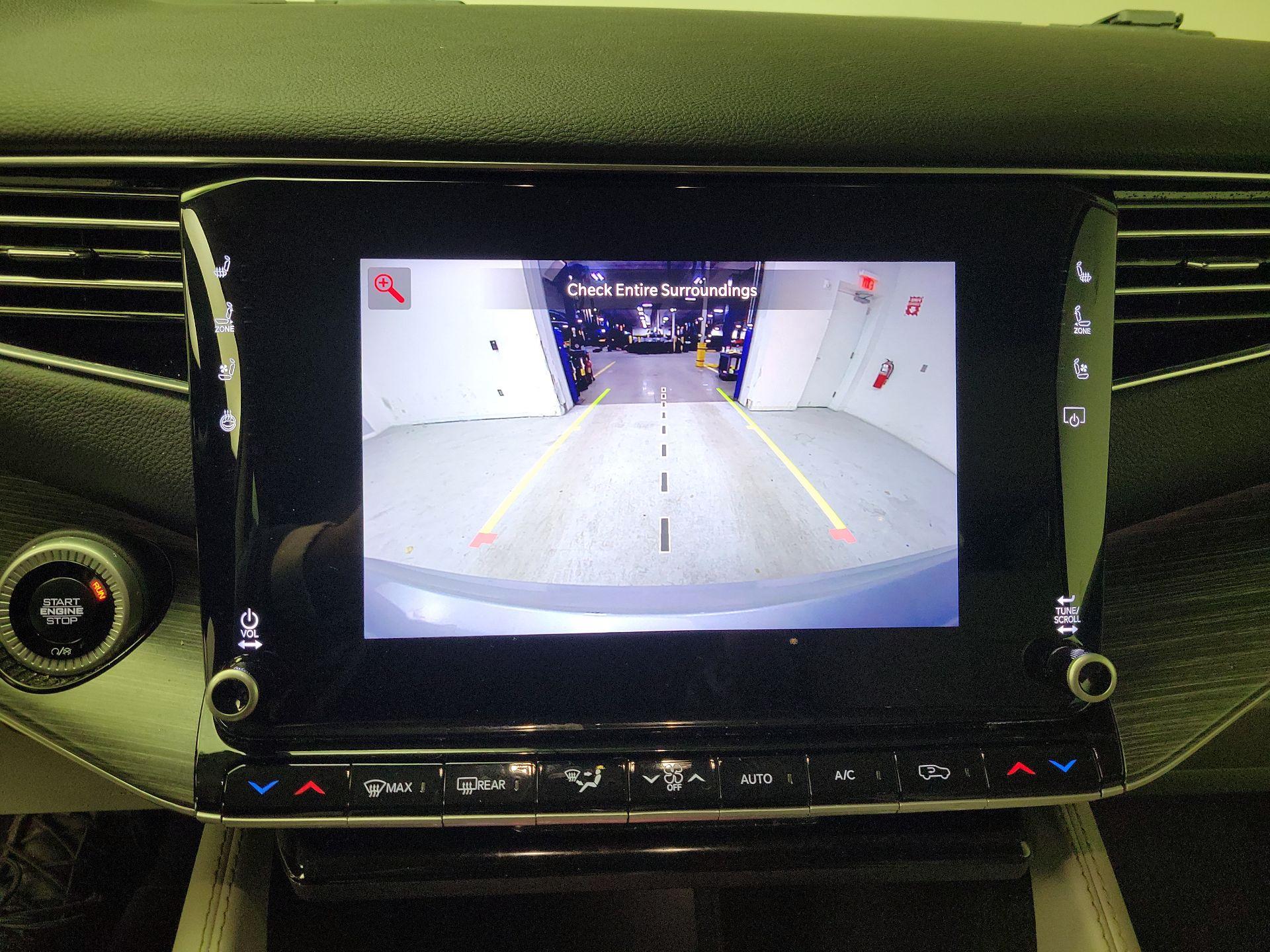 Thumbnail: 2024 Jeep Wagoneer - 15