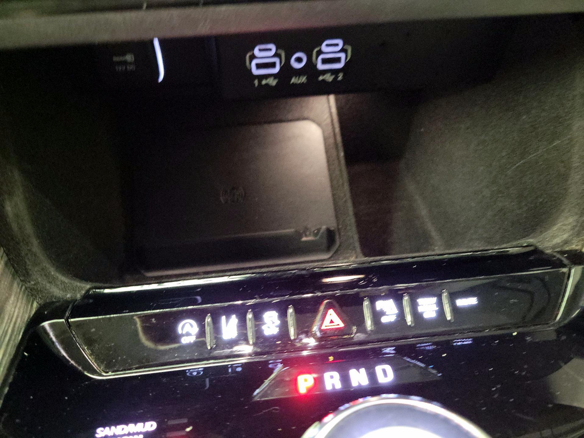 Thumbnail: 2024 Jeep Wagoneer - 19