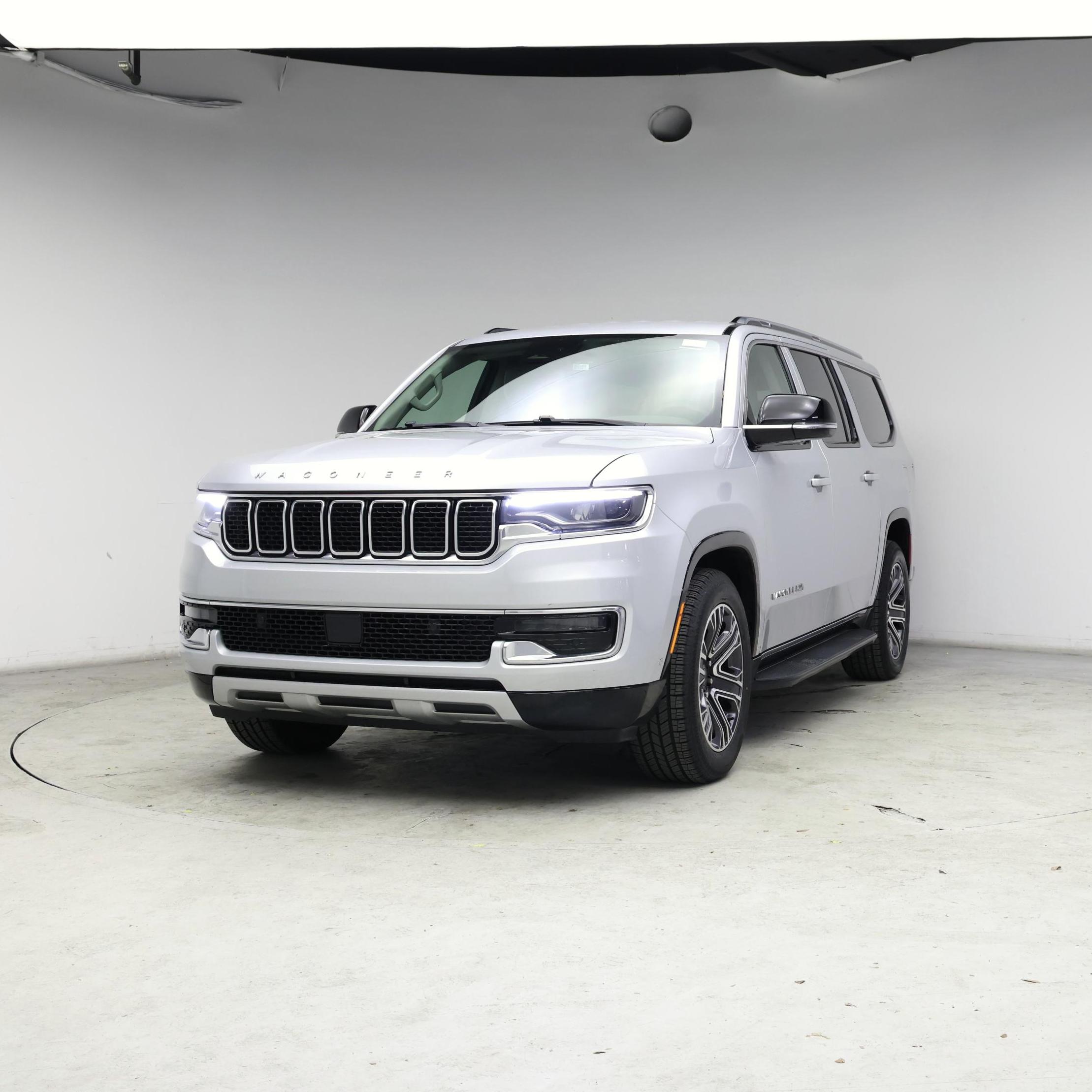 Thumbnail: 2024 Jeep Wagoneer - 4