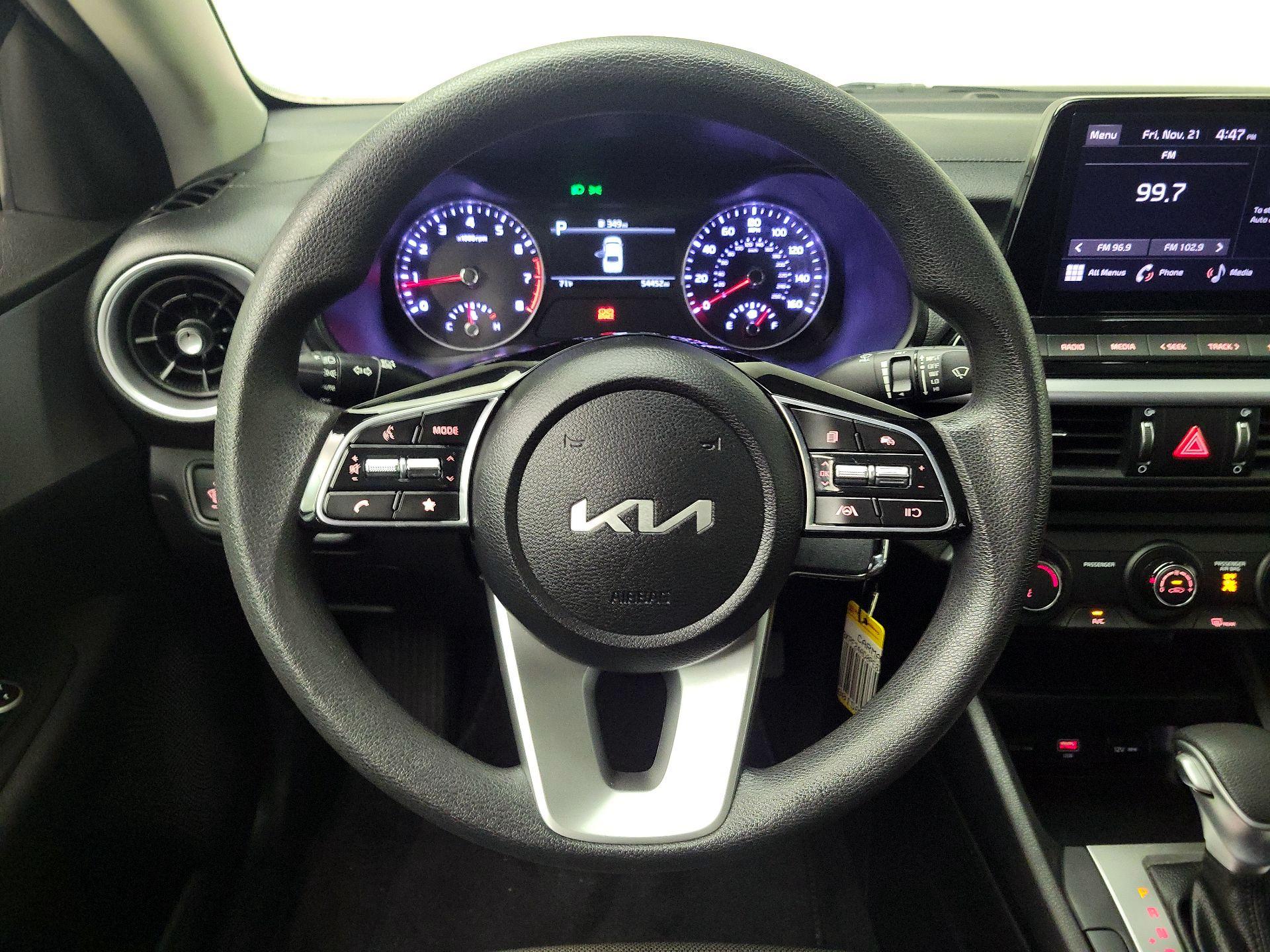 Thumbnail: 2023 Kia Forte - 10