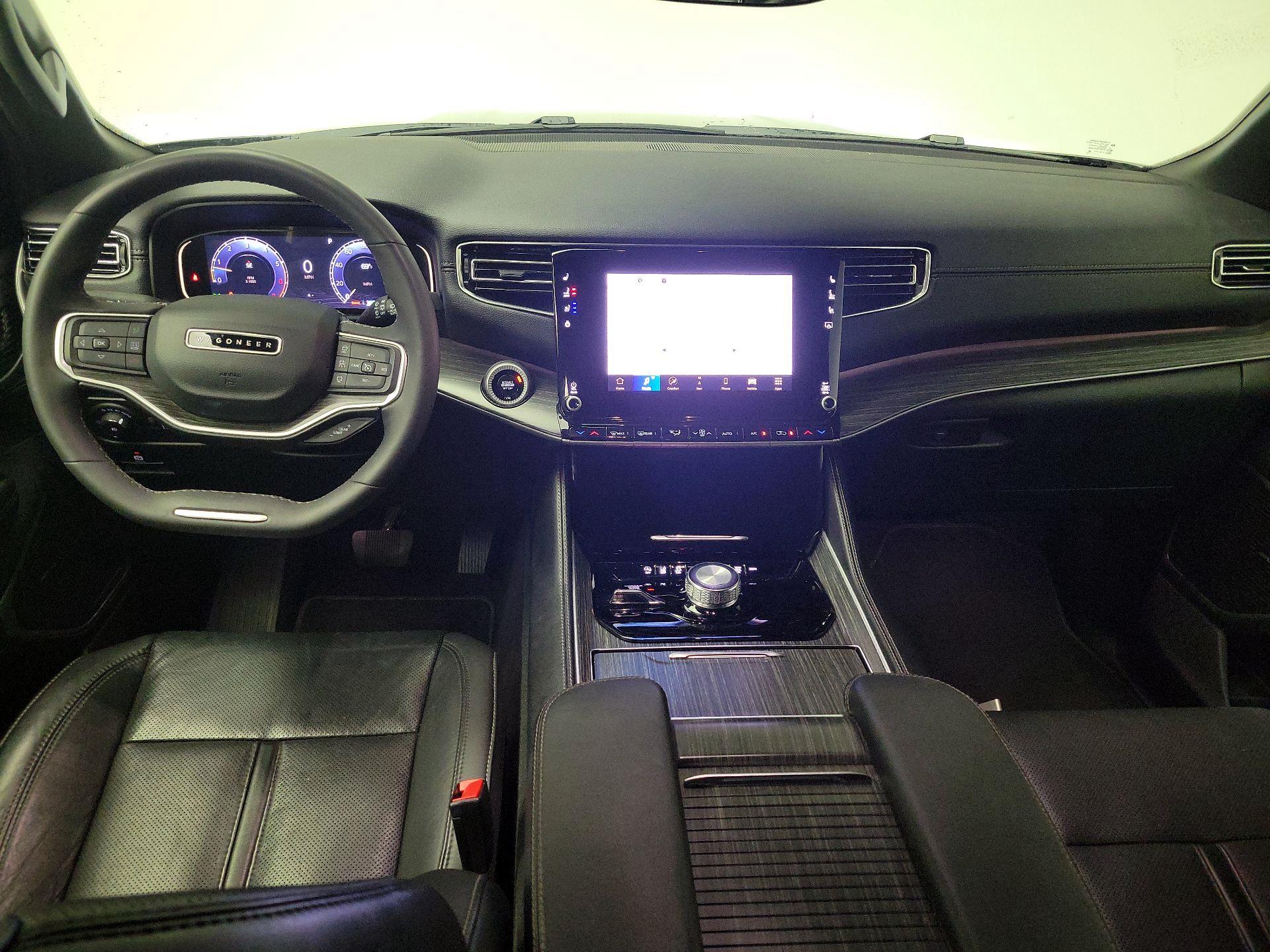 Thumbnail: 2024 Jeep Wagoneer - 9