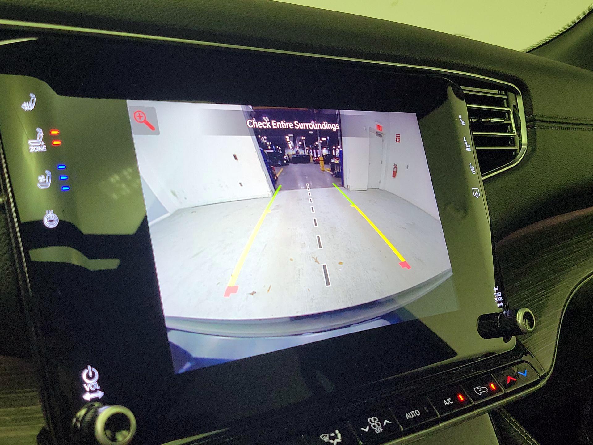 Thumbnail: 2024 Jeep Wagoneer - 14