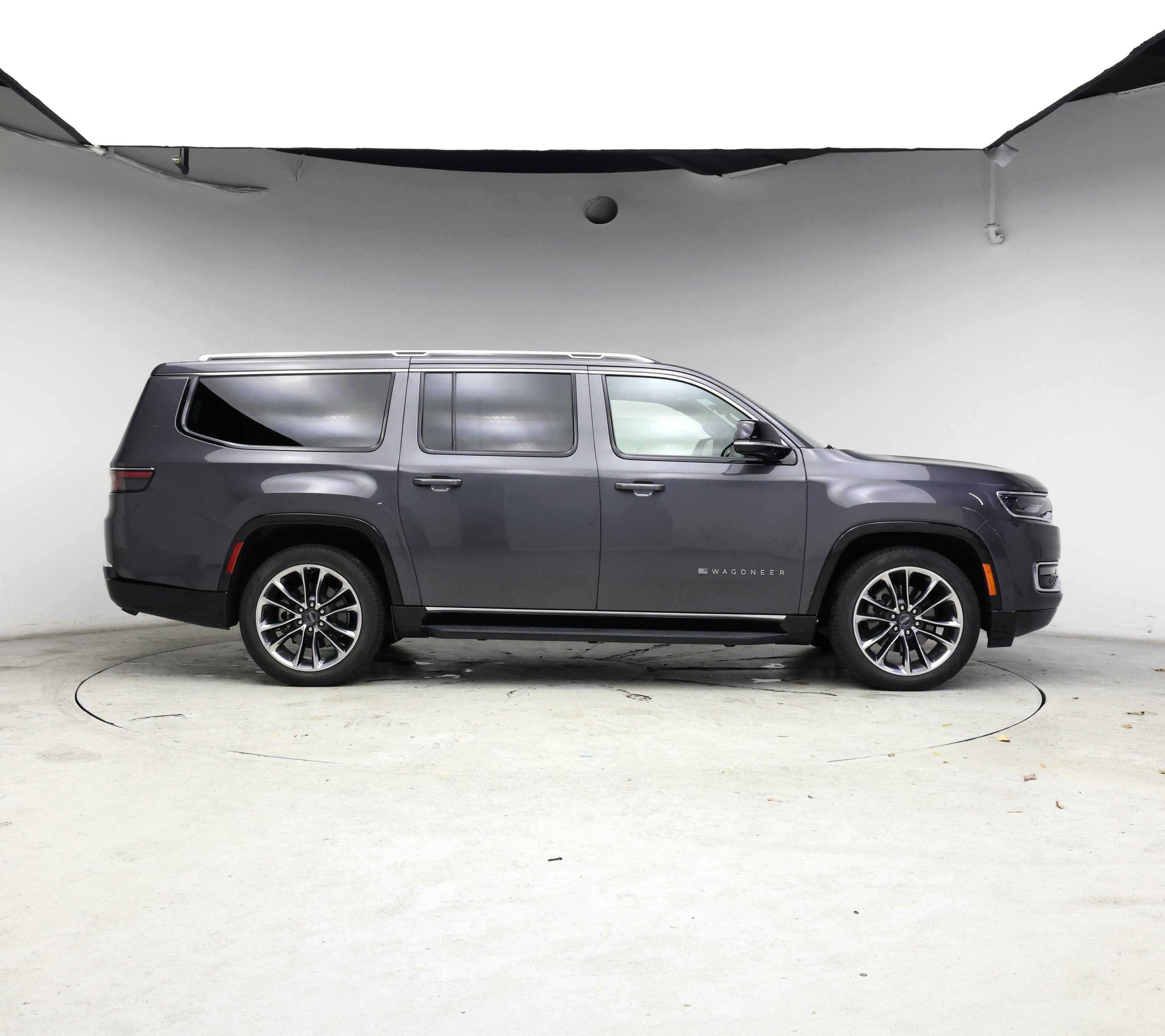 Thumbnail: 2024 Jeep Wagoneer - 7