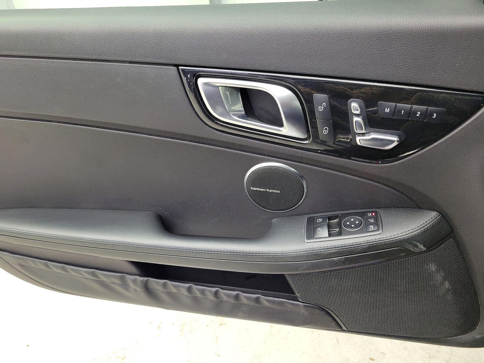 Thumbnail: 2018 Mercedes-Benz SLC - 12