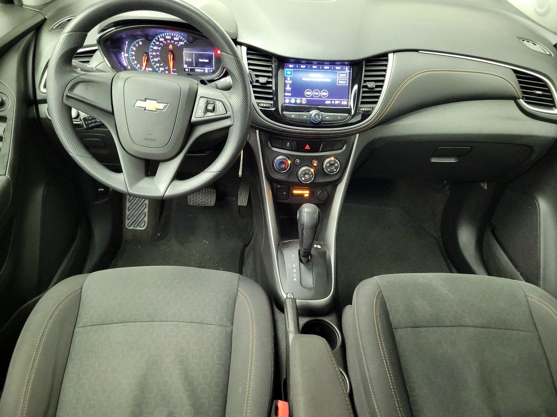 Thumbnail: 2018 Chevrolet Trax - 9