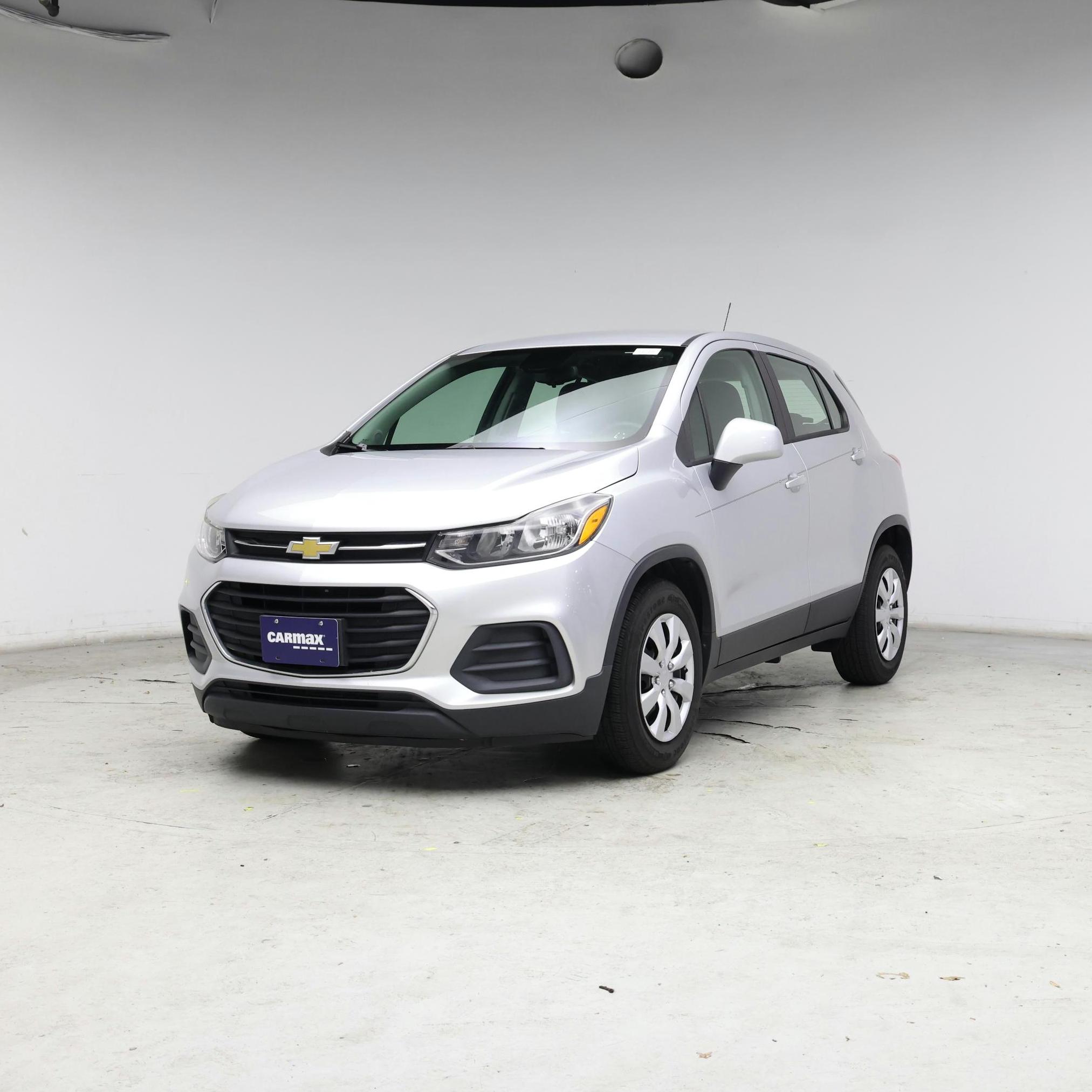 Thumbnail: 2018 Chevrolet Trax - 4