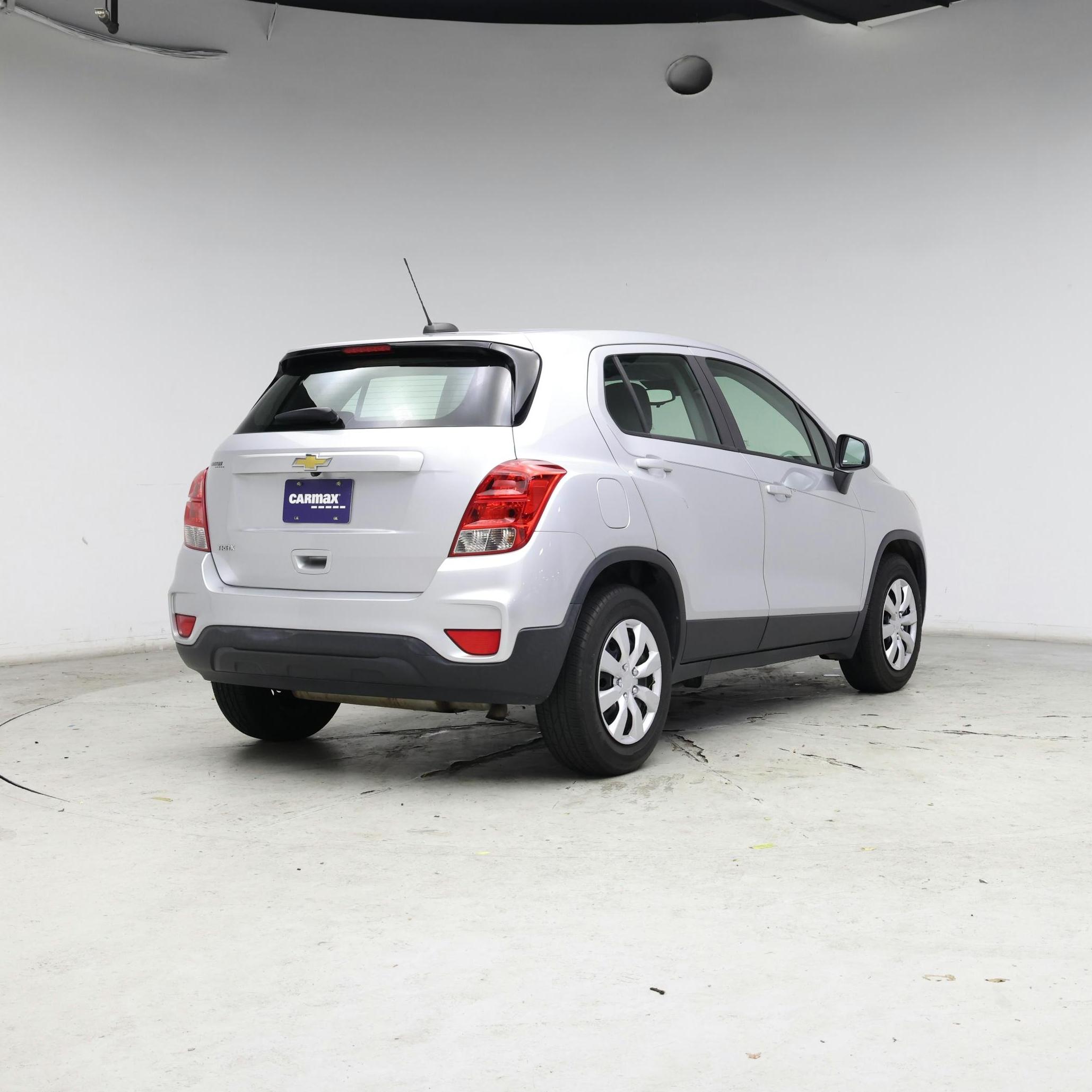 Thumbnail: 2018 Chevrolet Trax - 8