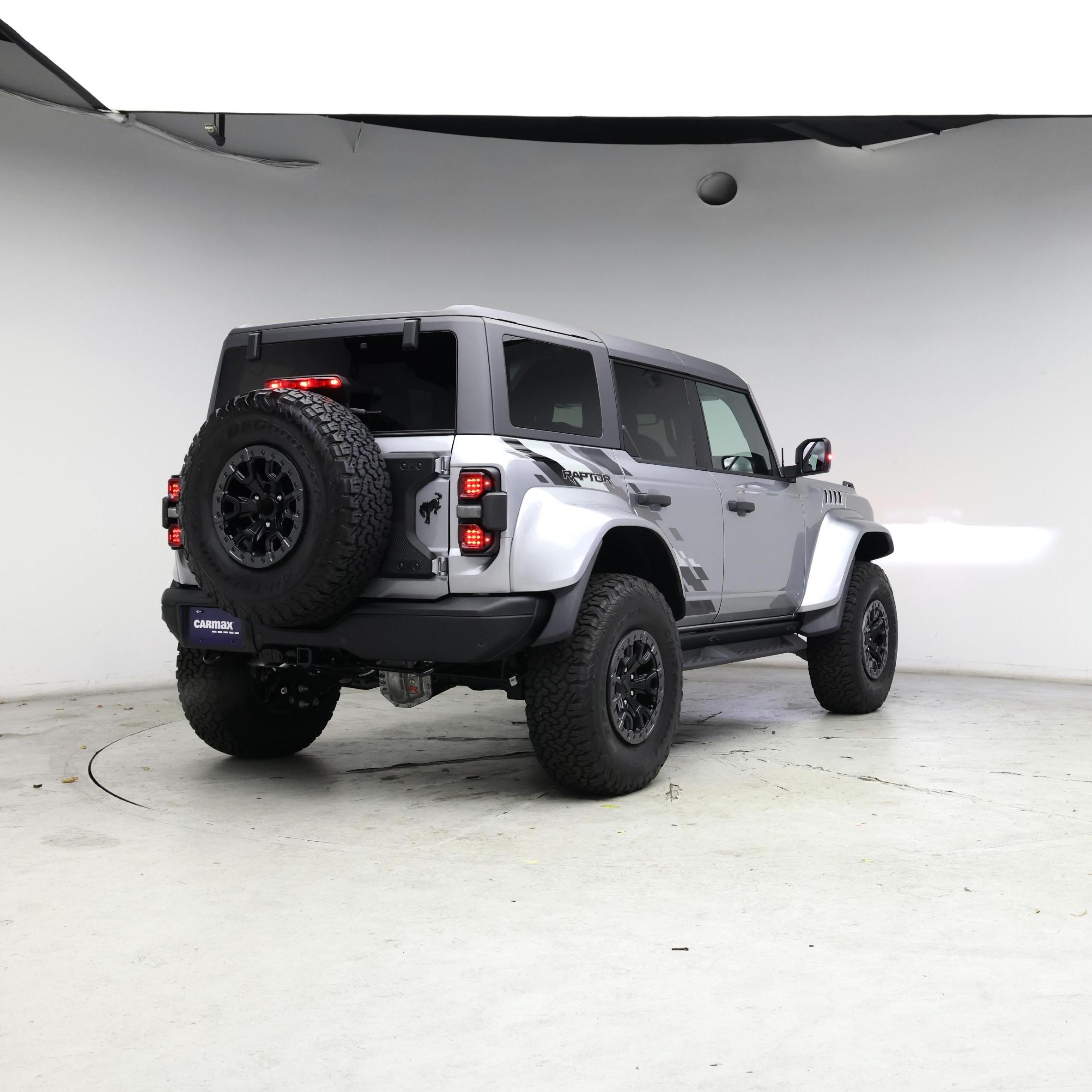 Thumbnail: 2024 Ford Bronco - 8