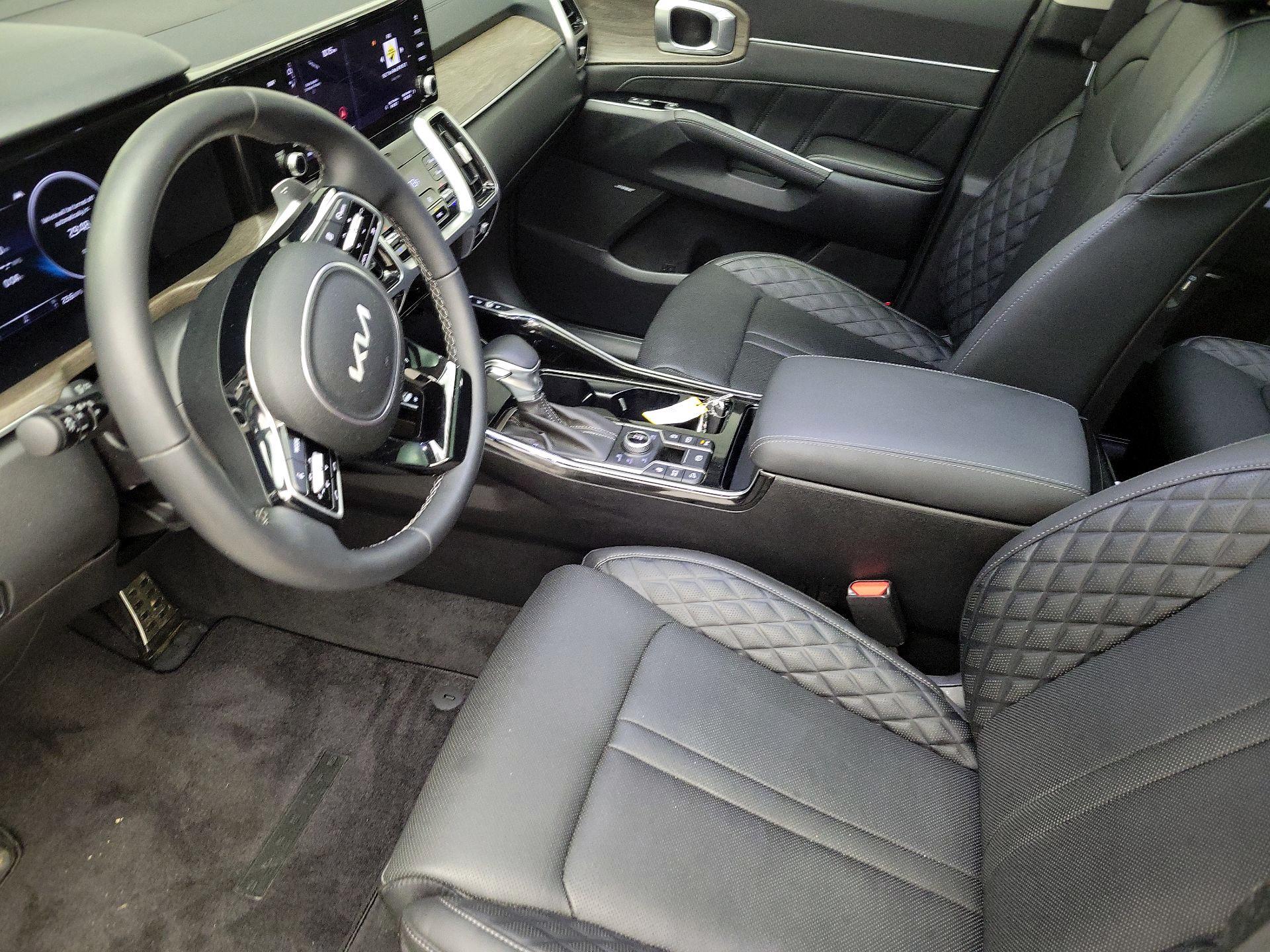 Thumbnail: 2022 Kia Sorento - 11