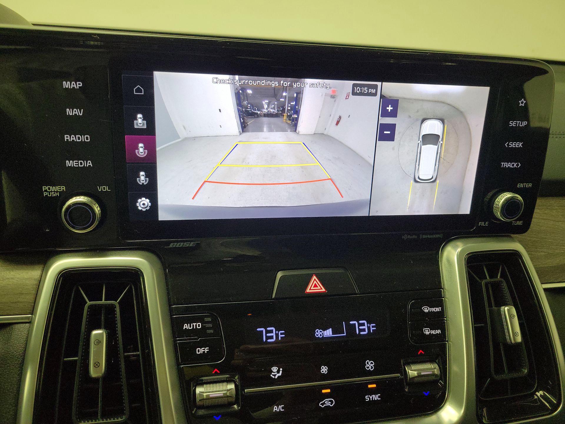 Thumbnail: 2022 Kia Sorento - 15