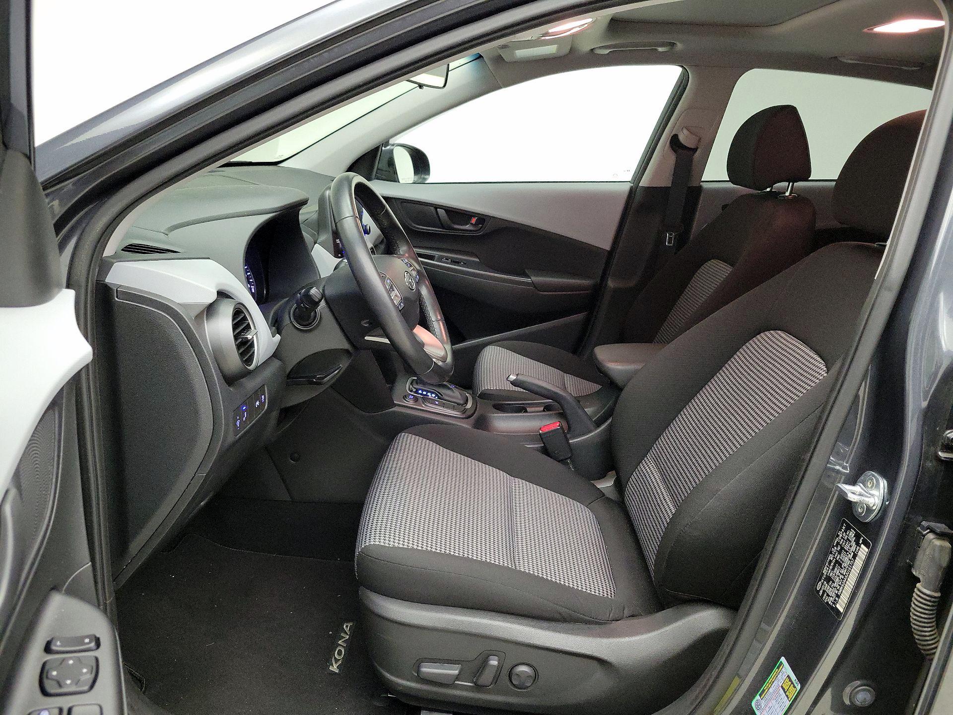 Thumbnail: 2018 Hyundai Kona - 11