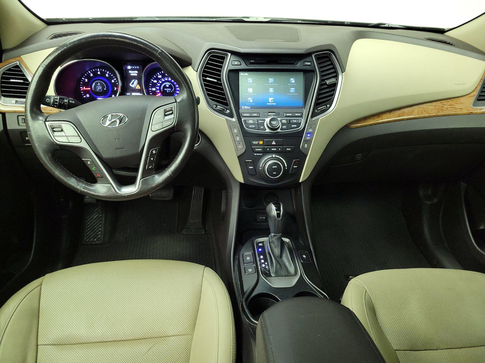 Thumbnail: 2016 Hyundai Santa Fe - 9