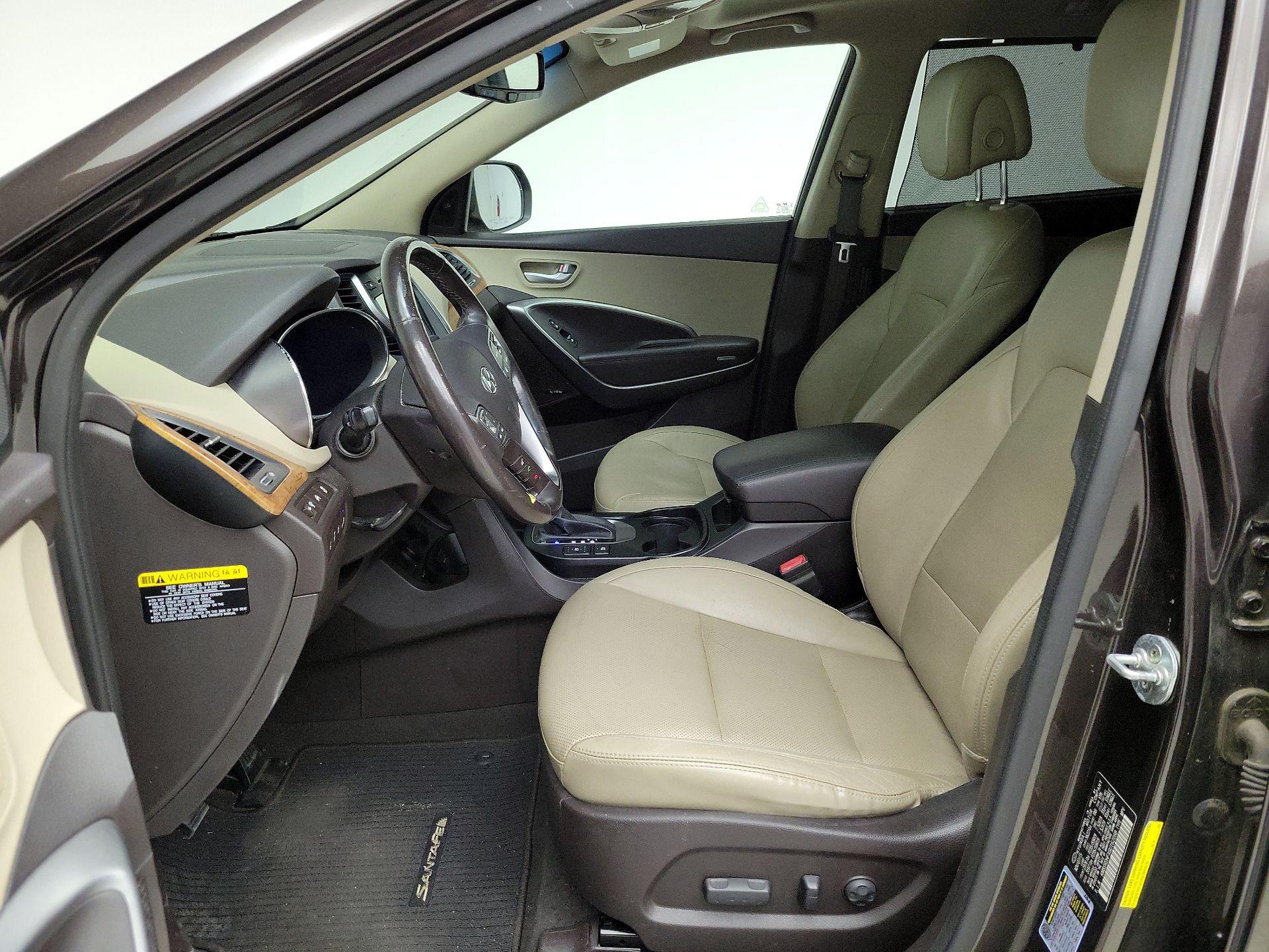 Thumbnail: 2016 Hyundai Santa Fe - 11