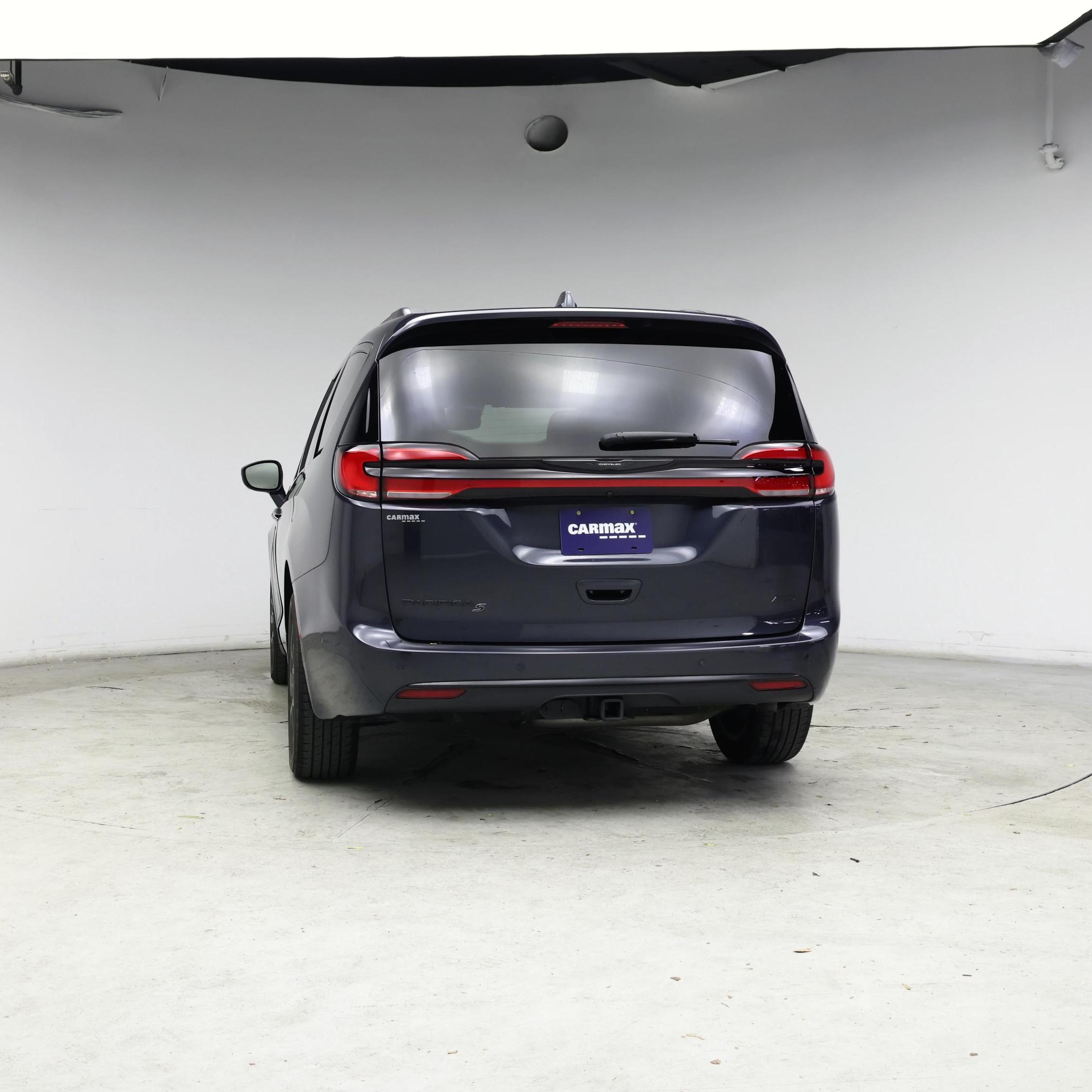 Thumbnail: 2021 Chrysler Pacifica - 6