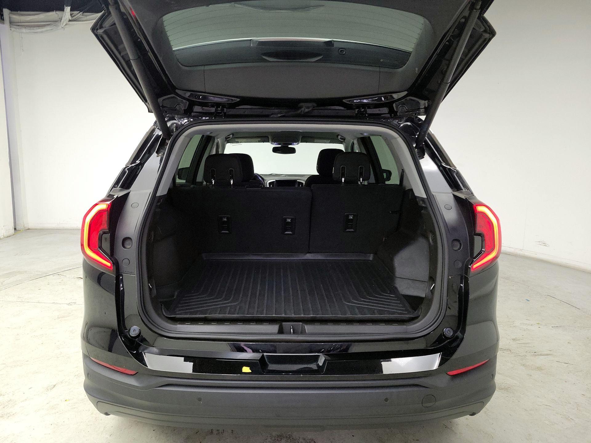 Thumbnail: 2019 GMC Terrain - 20