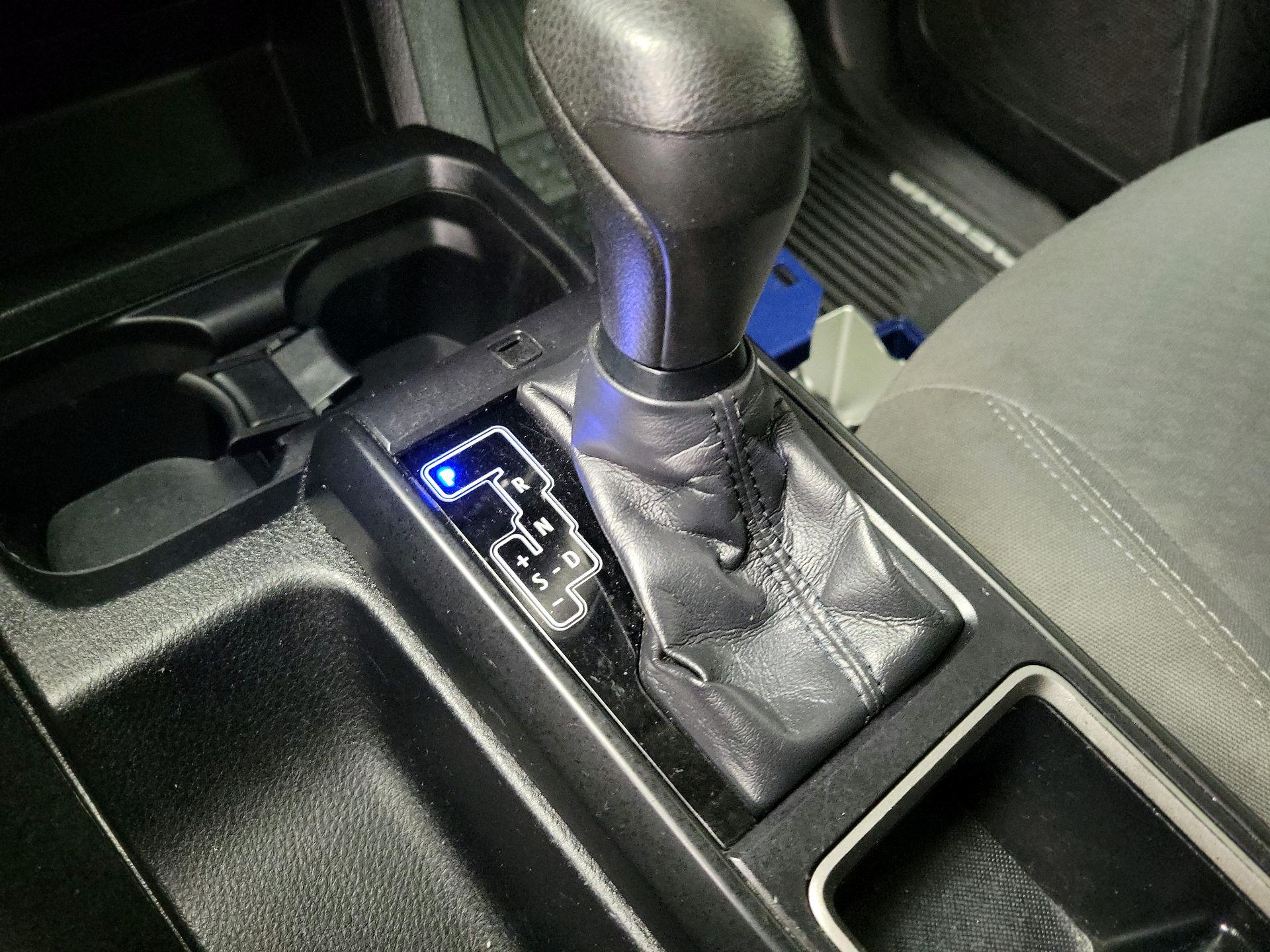 Thumbnail: 2020 Toyota Tacoma - 17