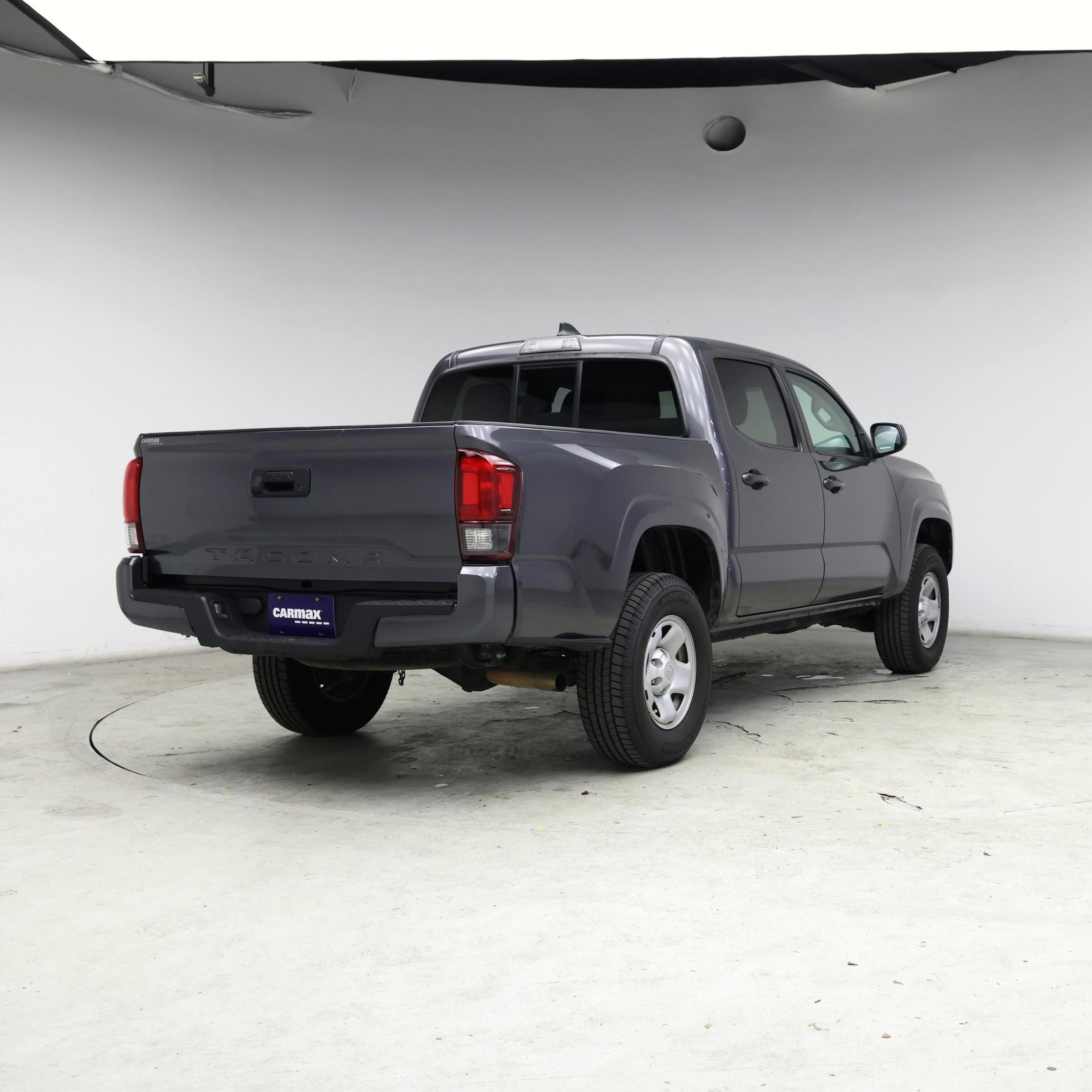 Thumbnail: 2020 Toyota Tacoma - 8