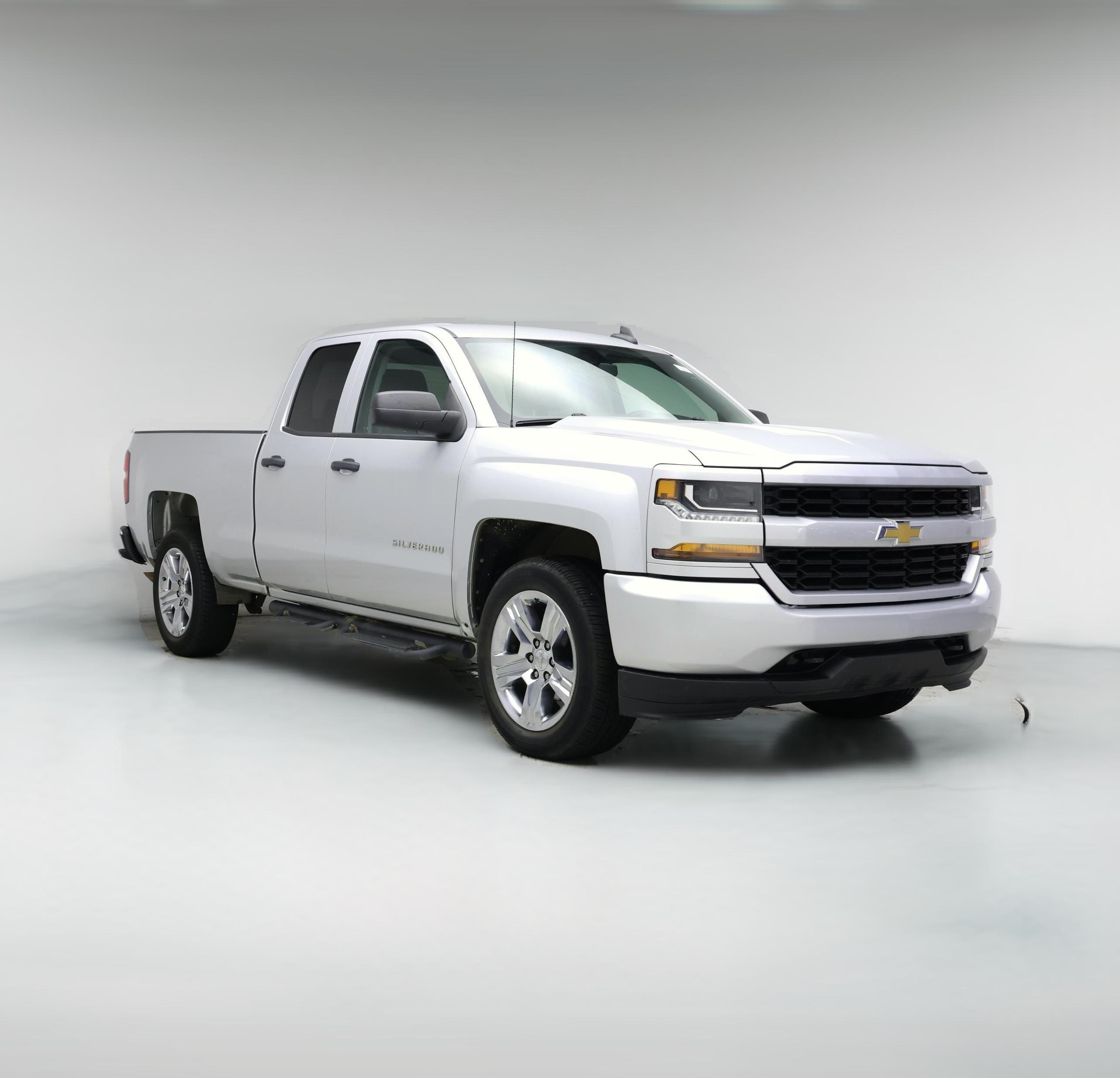Thumbnail: 2017 Chevrolet Silverado 1500 - 1