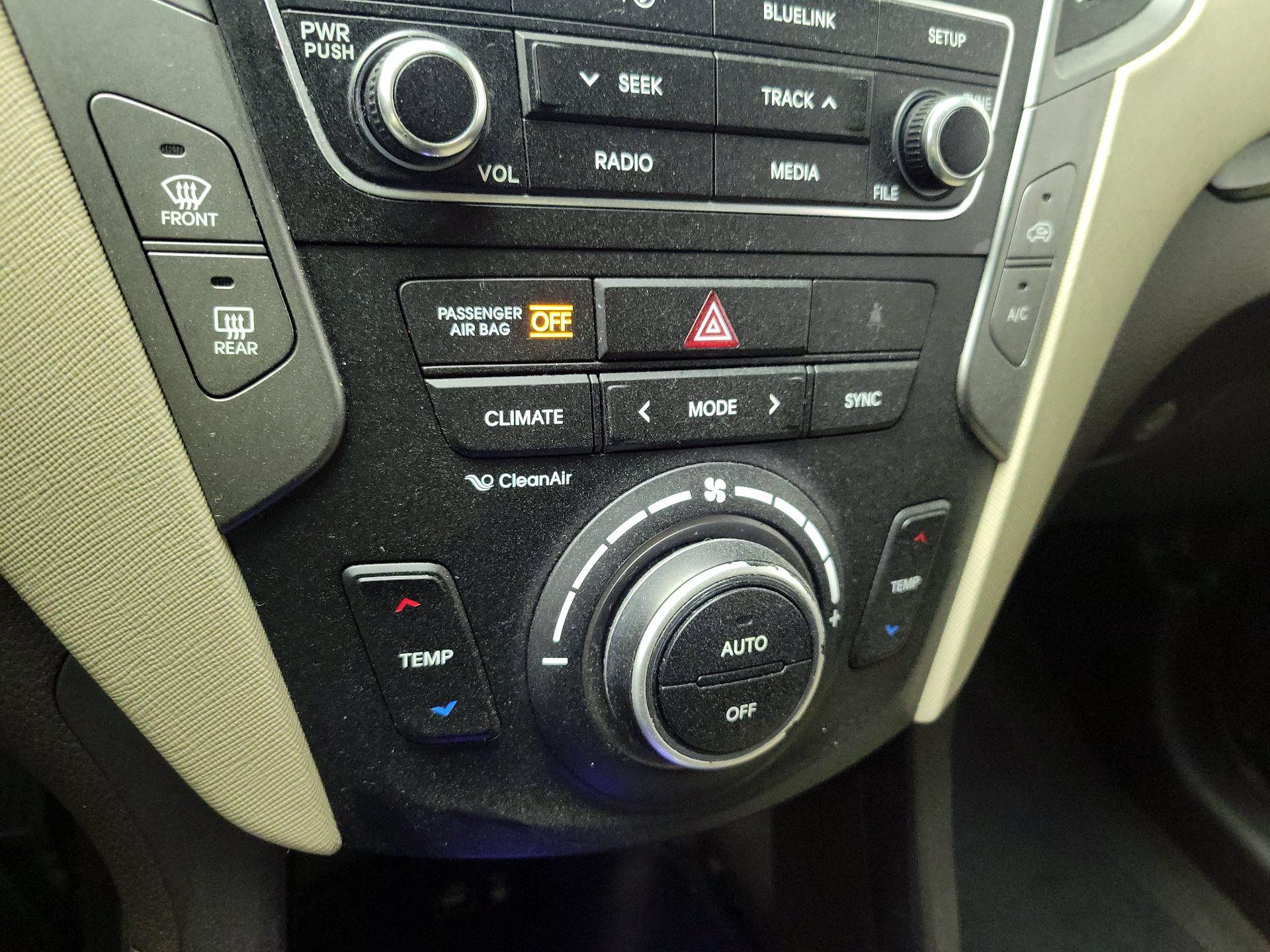 Thumbnail: 2018 Hyundai Santa Fe - 15