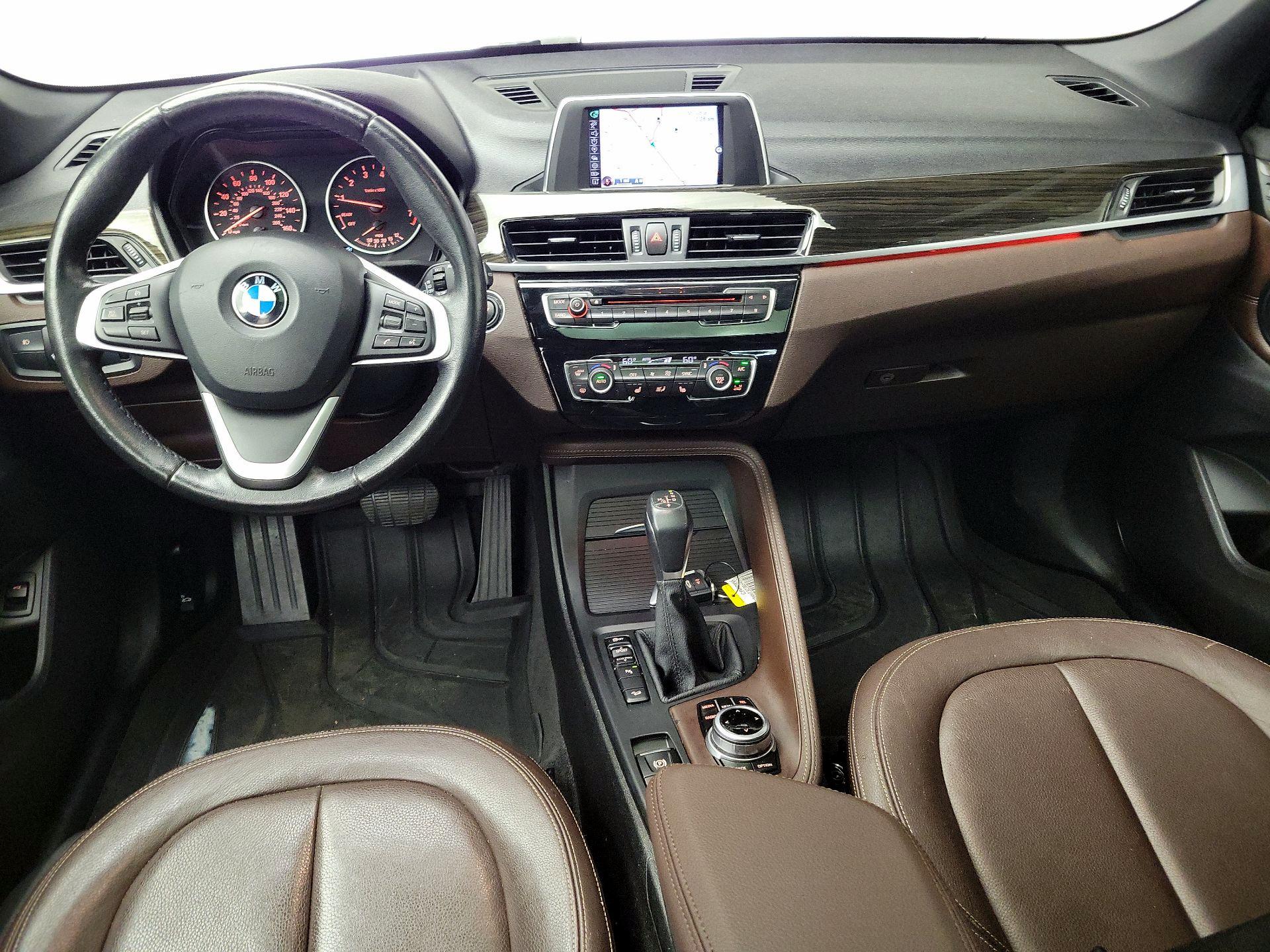 Thumbnail: 2017 BMW X1 - 9