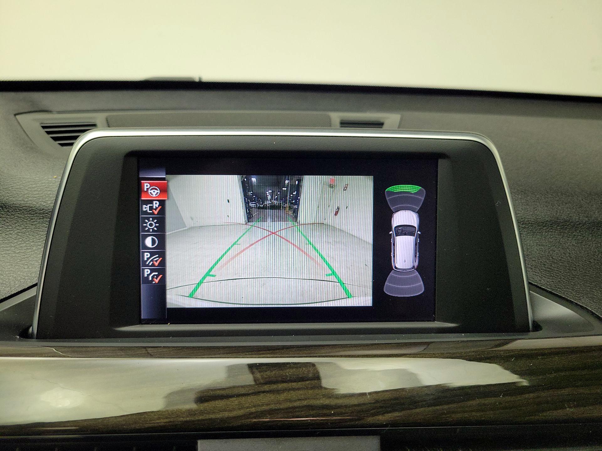 Thumbnail: 2017 BMW X1 - 15