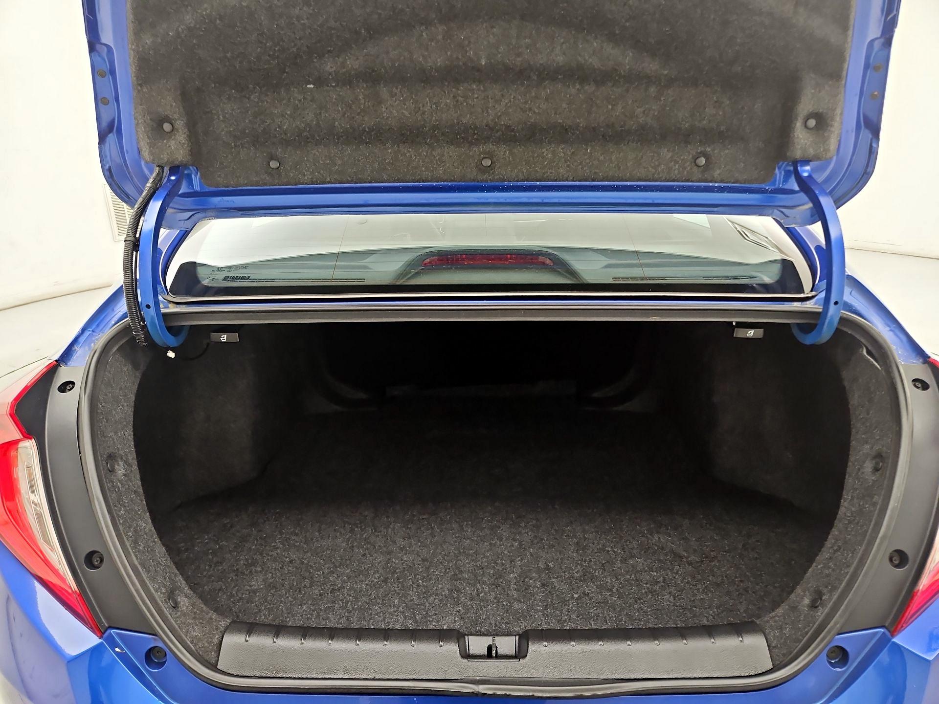 Thumbnail: 2020 Honda Civic - 20