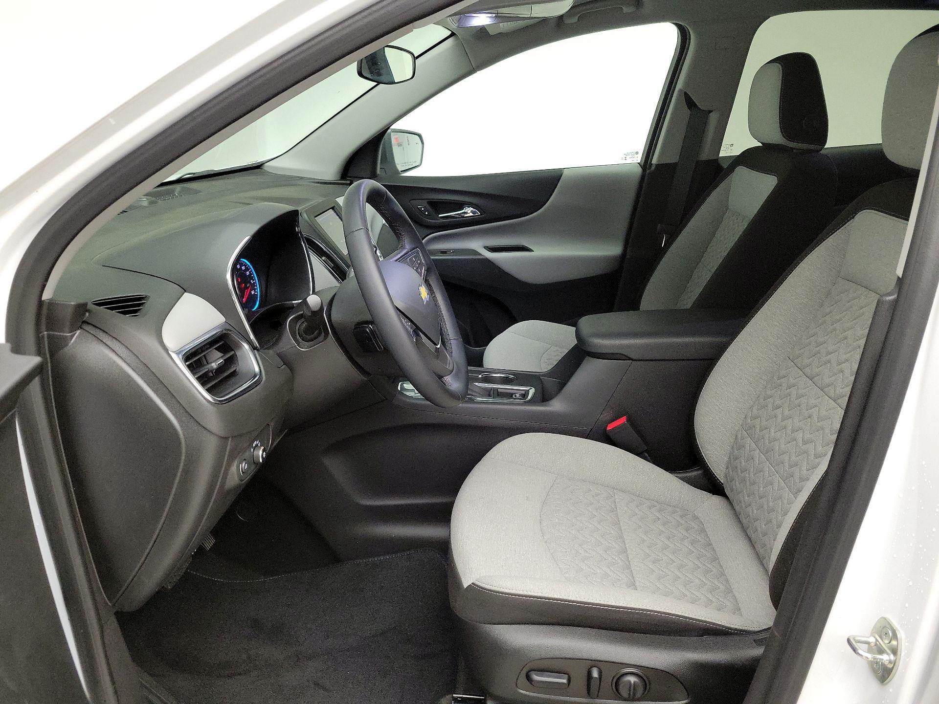 Thumbnail: 2023 Chevrolet Equinox - 11