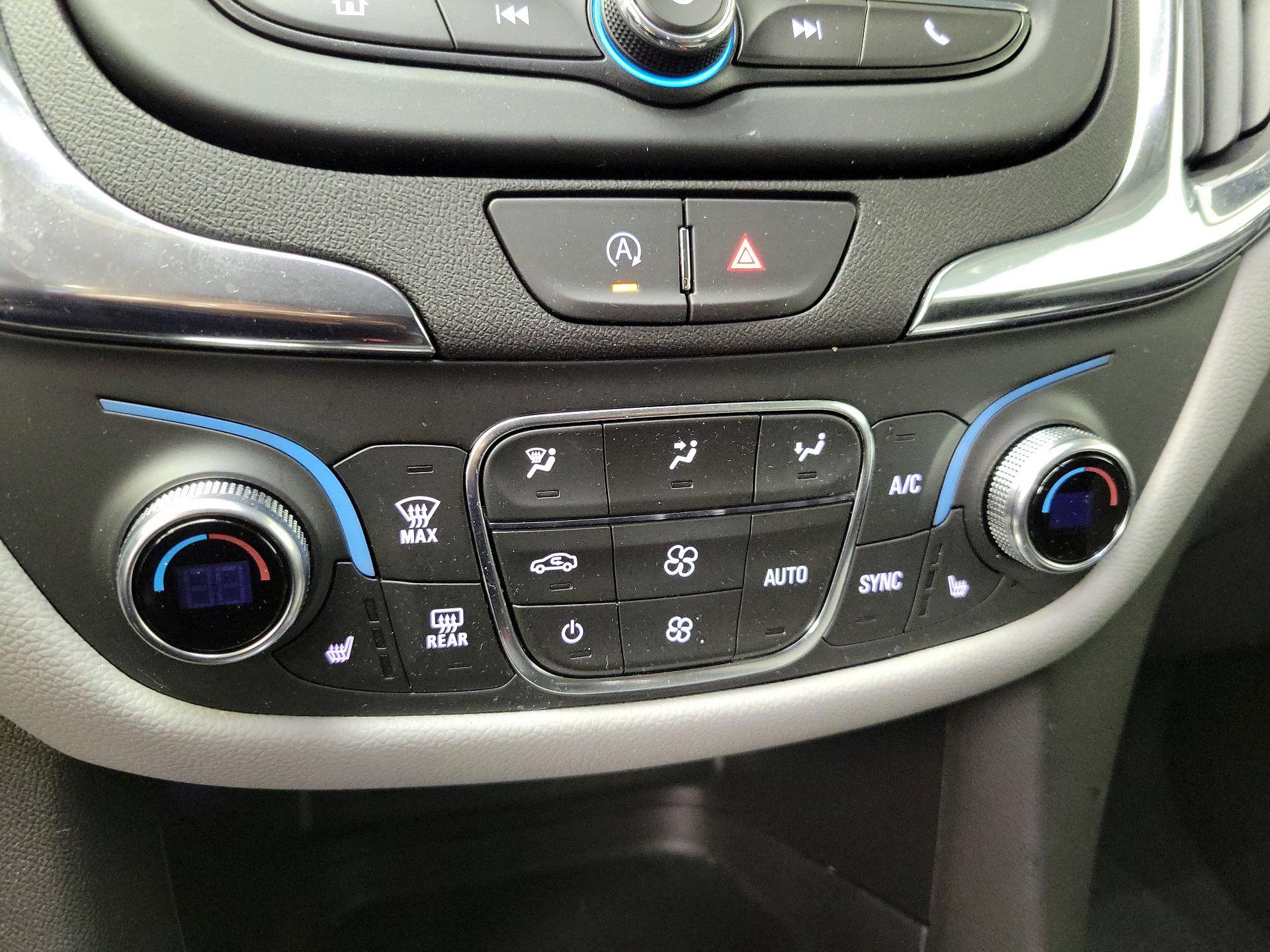 Thumbnail: 2023 Chevrolet Equinox - 16