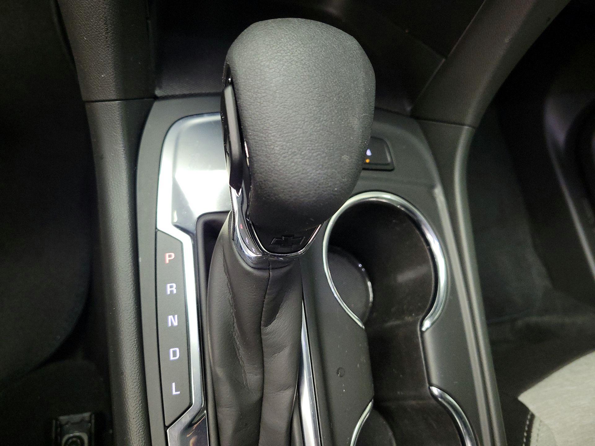 Thumbnail: 2023 Chevrolet Equinox - 17