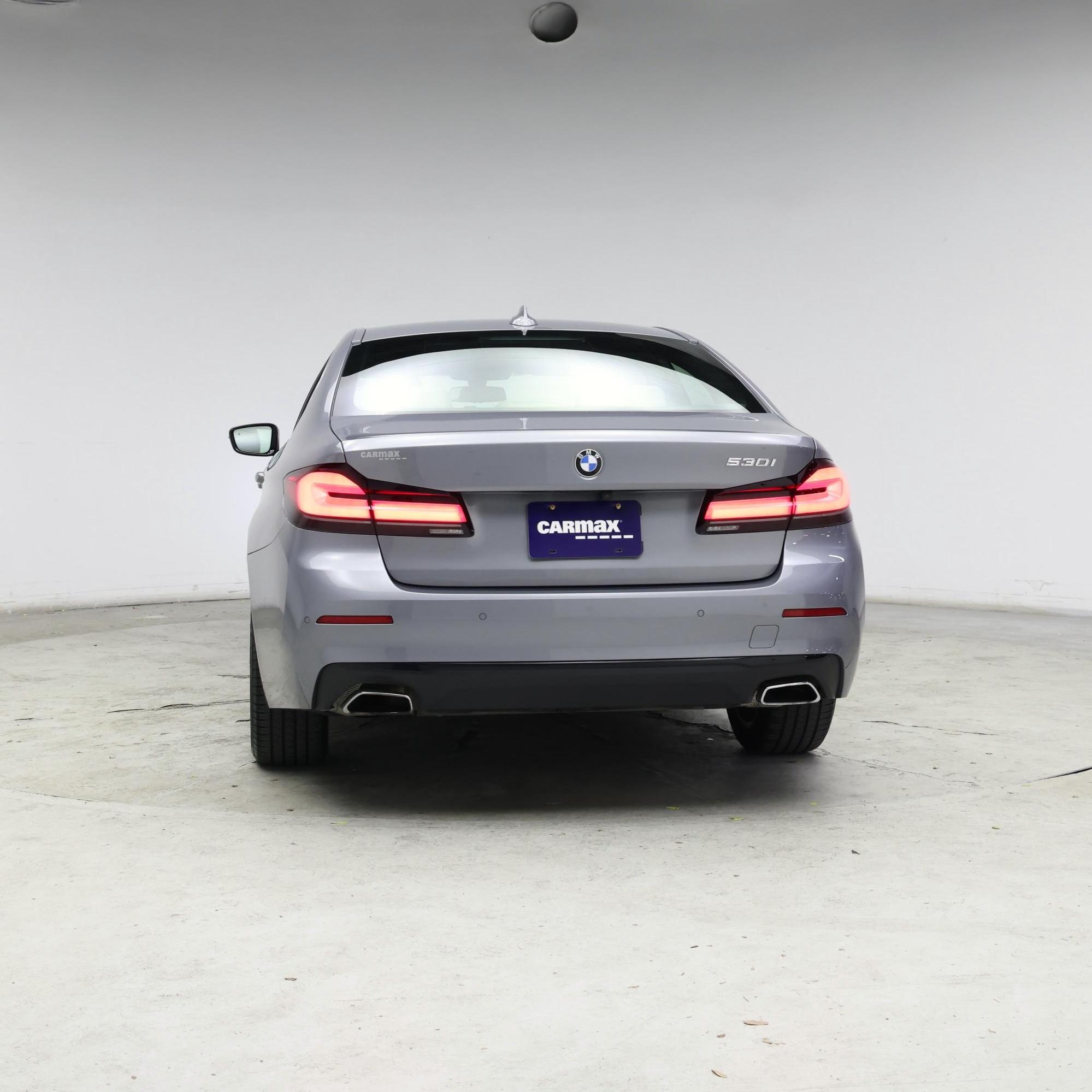 Thumbnail: 2023 BMW 5 Series - 6