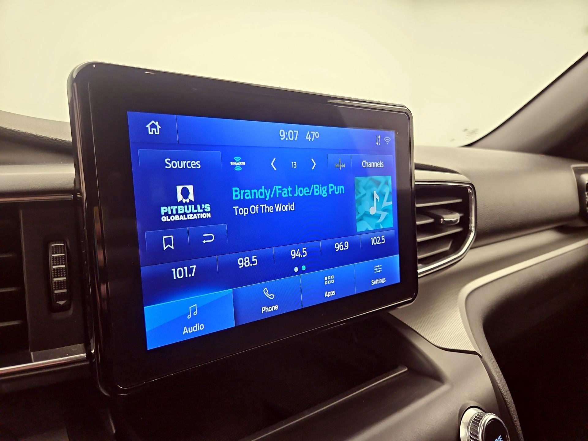 Thumbnail: 2020 Ford Explorer - 15