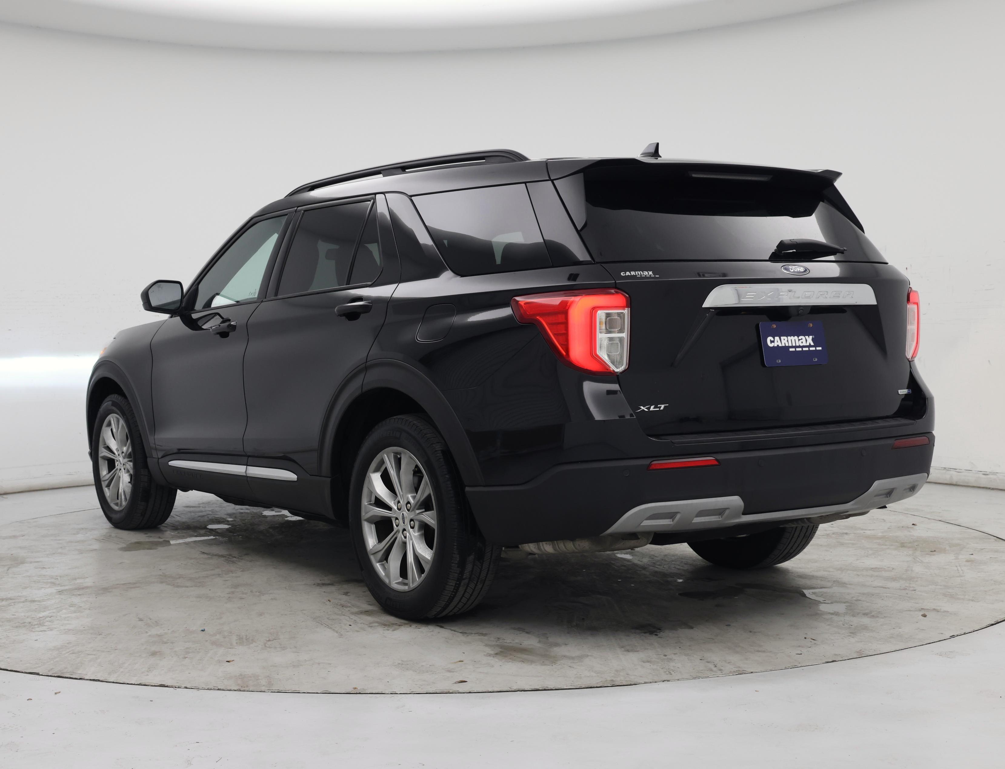 Thumbnail: 2020 Ford Explorer - 2