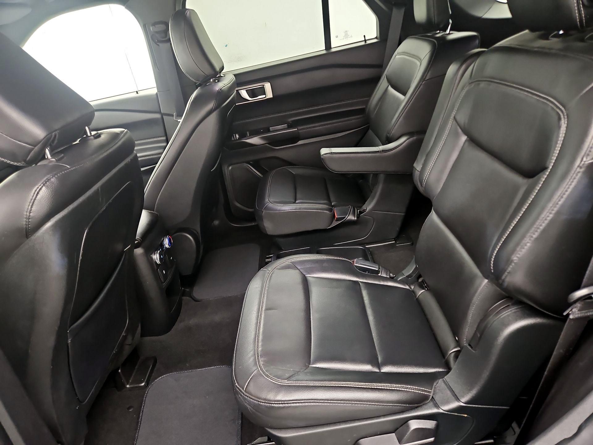 Thumbnail: 2020 Ford Explorer - 19