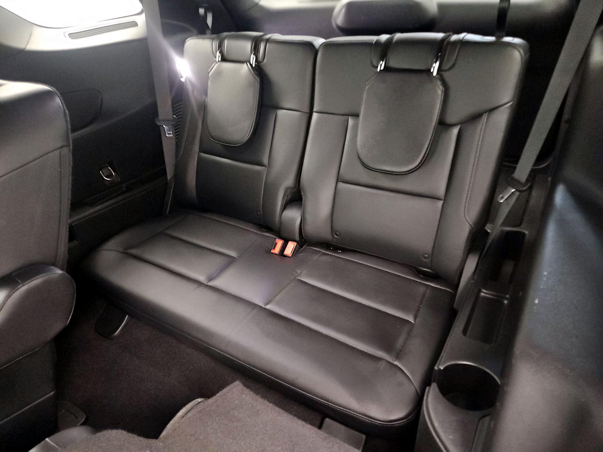 Thumbnail: 2020 Ford Explorer - 20