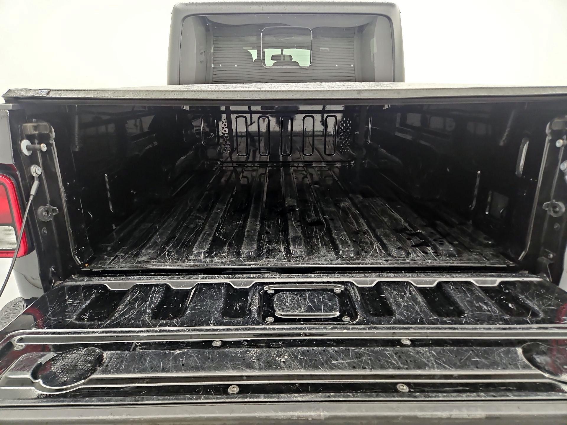 Thumbnail: 2021 Jeep Gladiator - 20