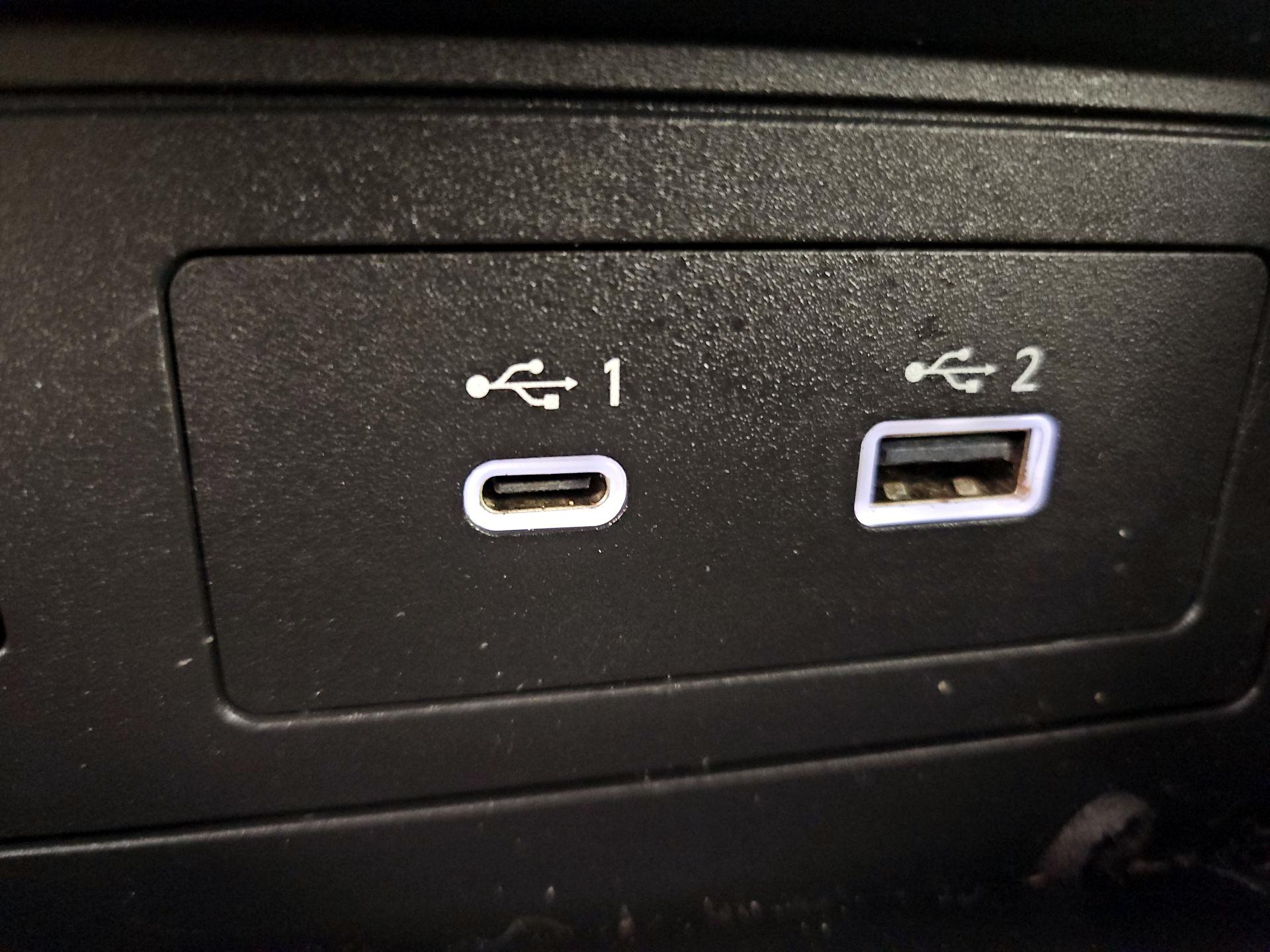 Thumbnail: 2023 Nissan Armada - 18