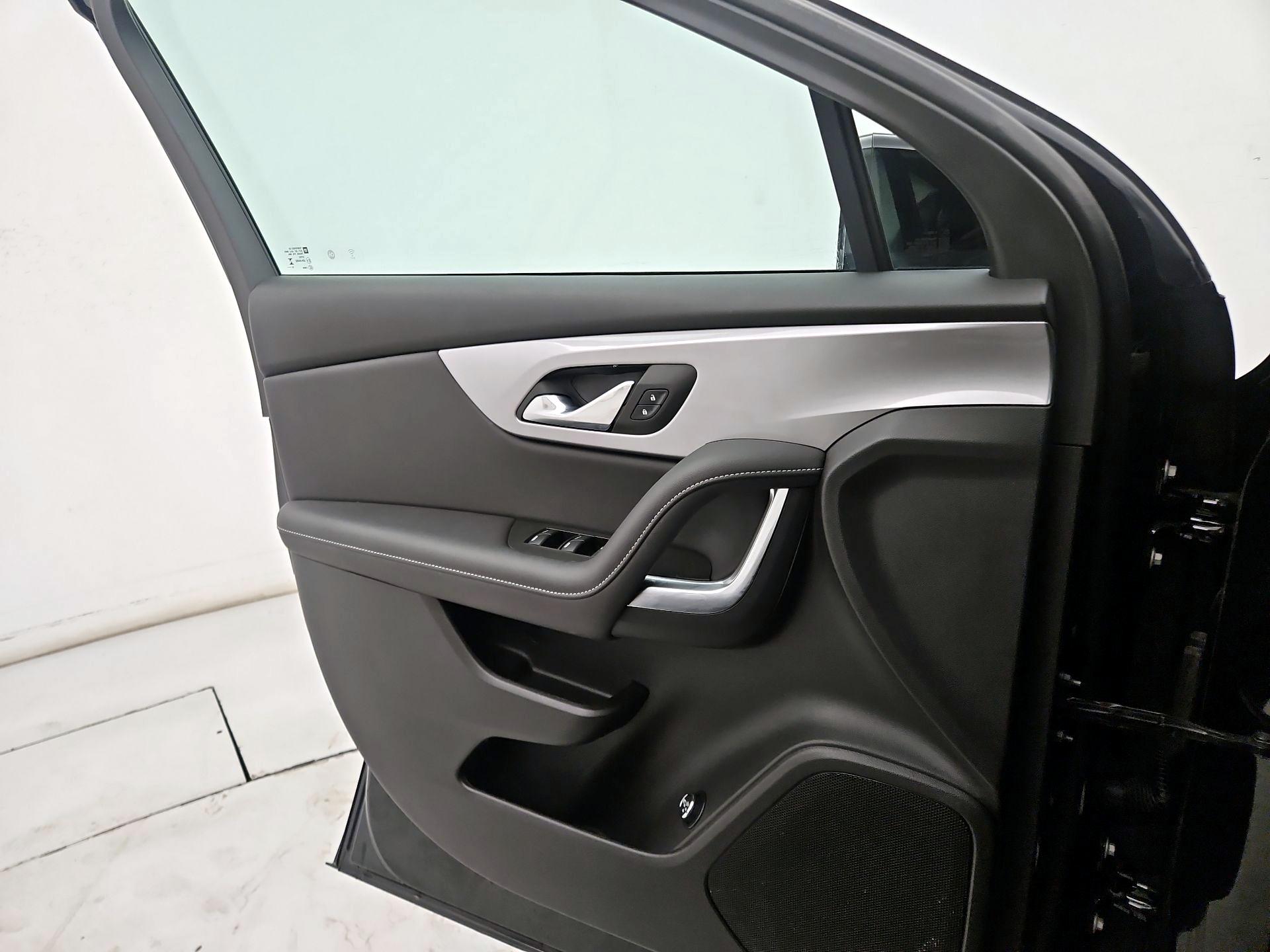 Thumbnail: 2024 Chevrolet Blazer - 12