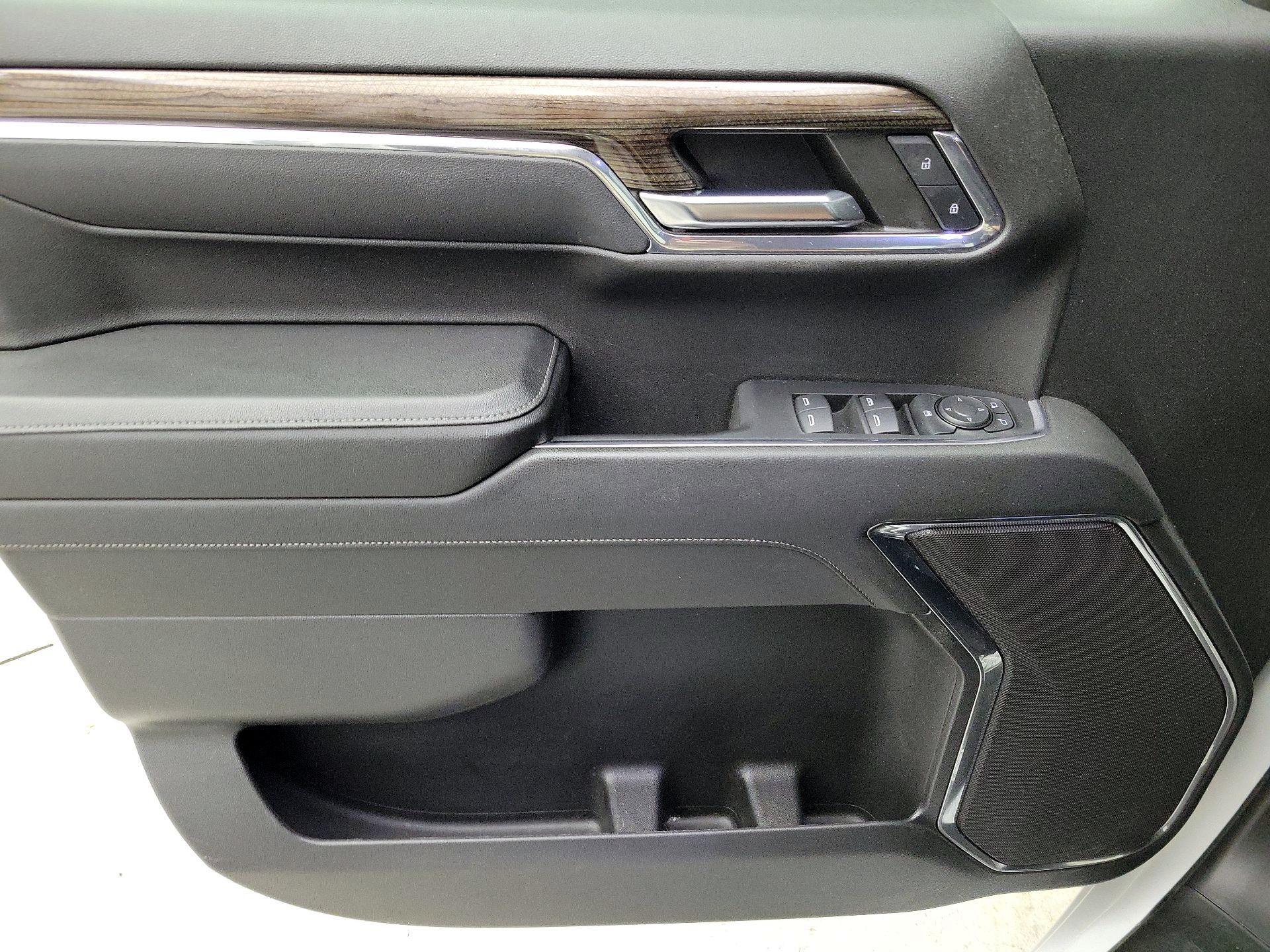 Thumbnail: 2023 Chevrolet Silverado 1500 - 12