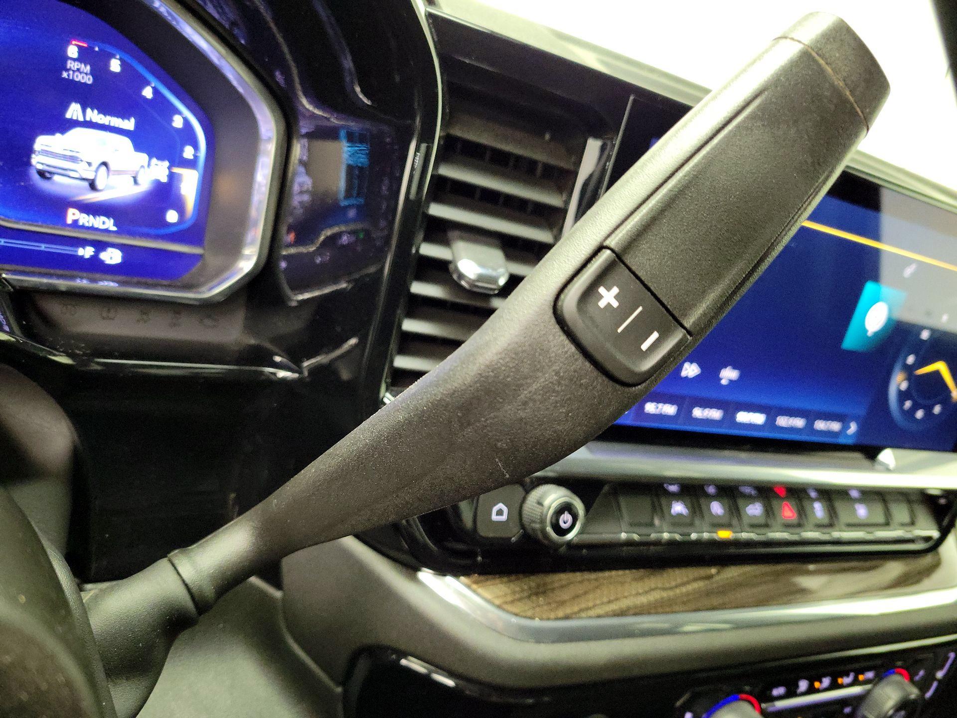 Thumbnail: 2023 Chevrolet Silverado 1500 - 17