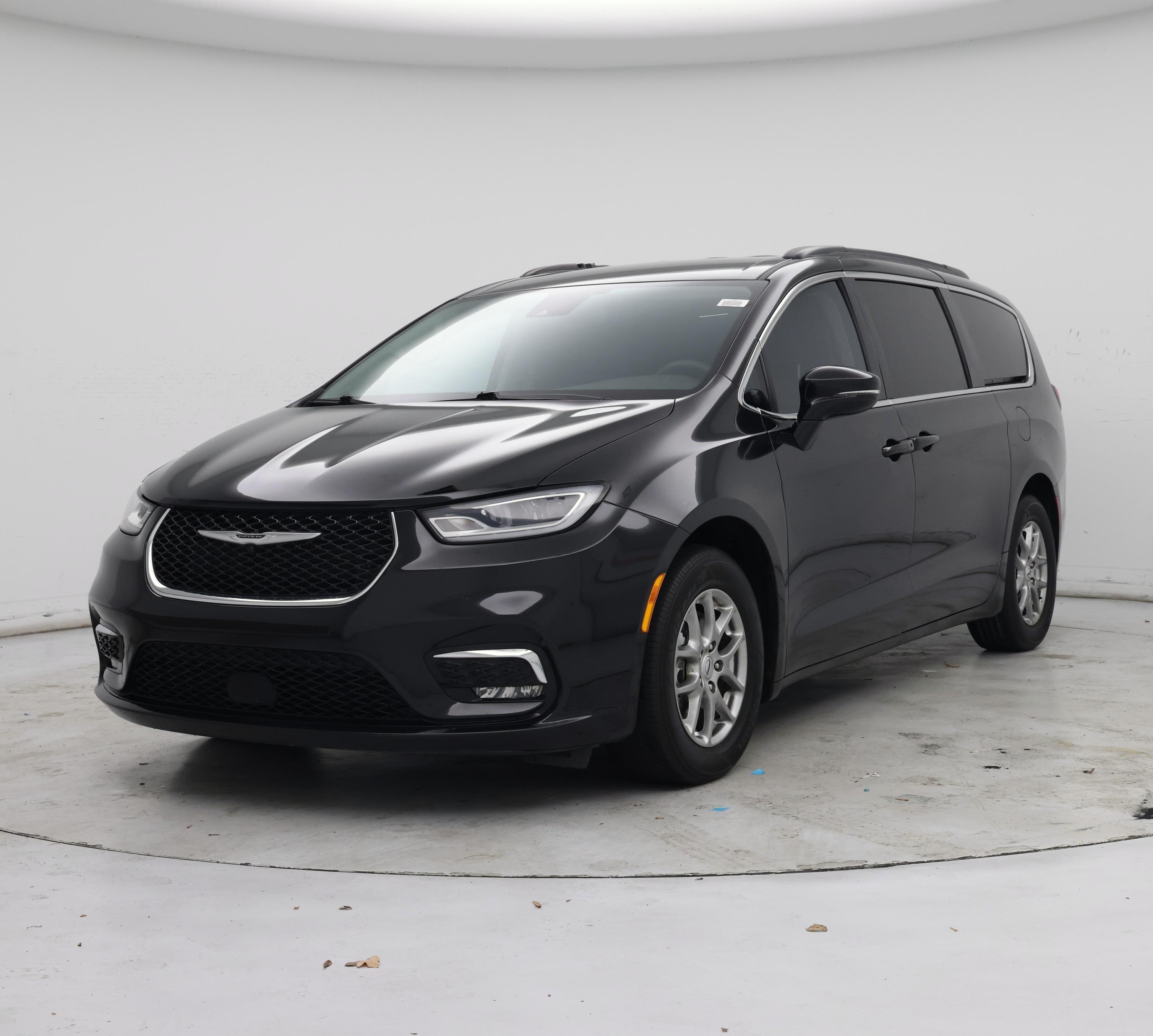 Thumbnail: 2021 Chrysler Pacifica - 4