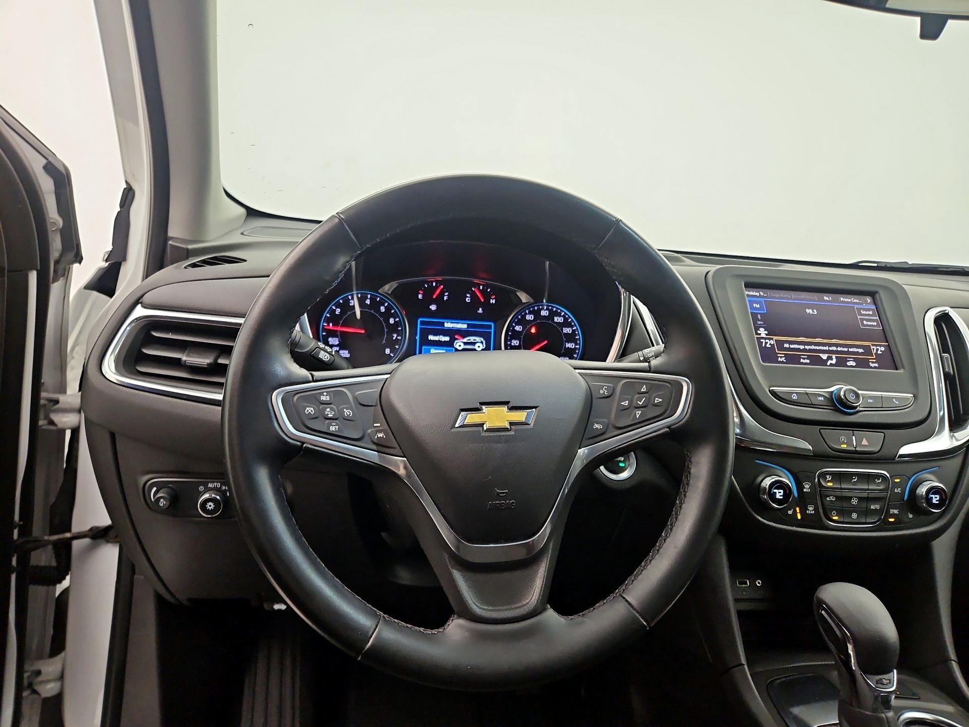 Thumbnail: 2023 Chevrolet Equinox - 10