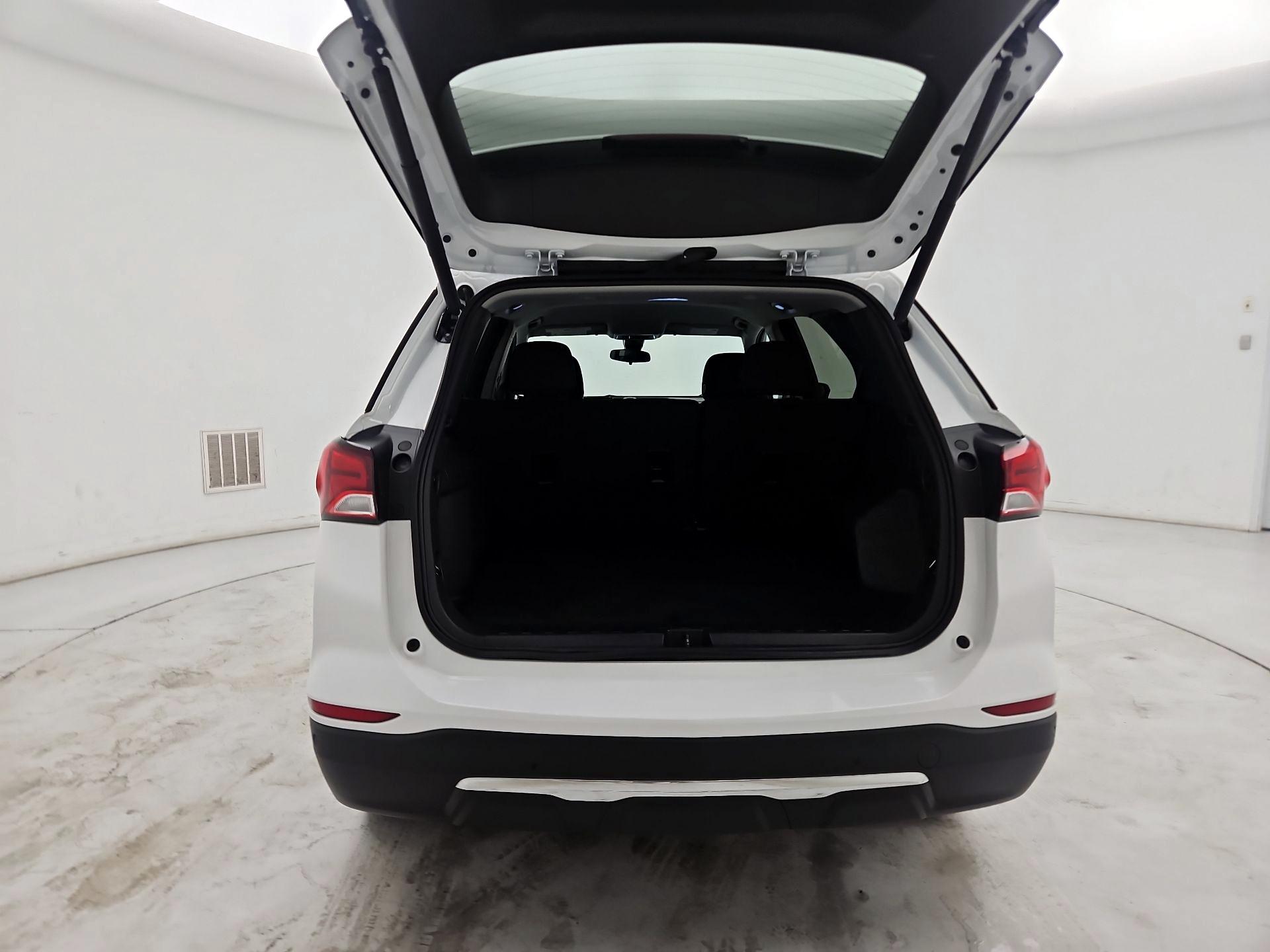 Thumbnail: 2023 Chevrolet Equinox - 20