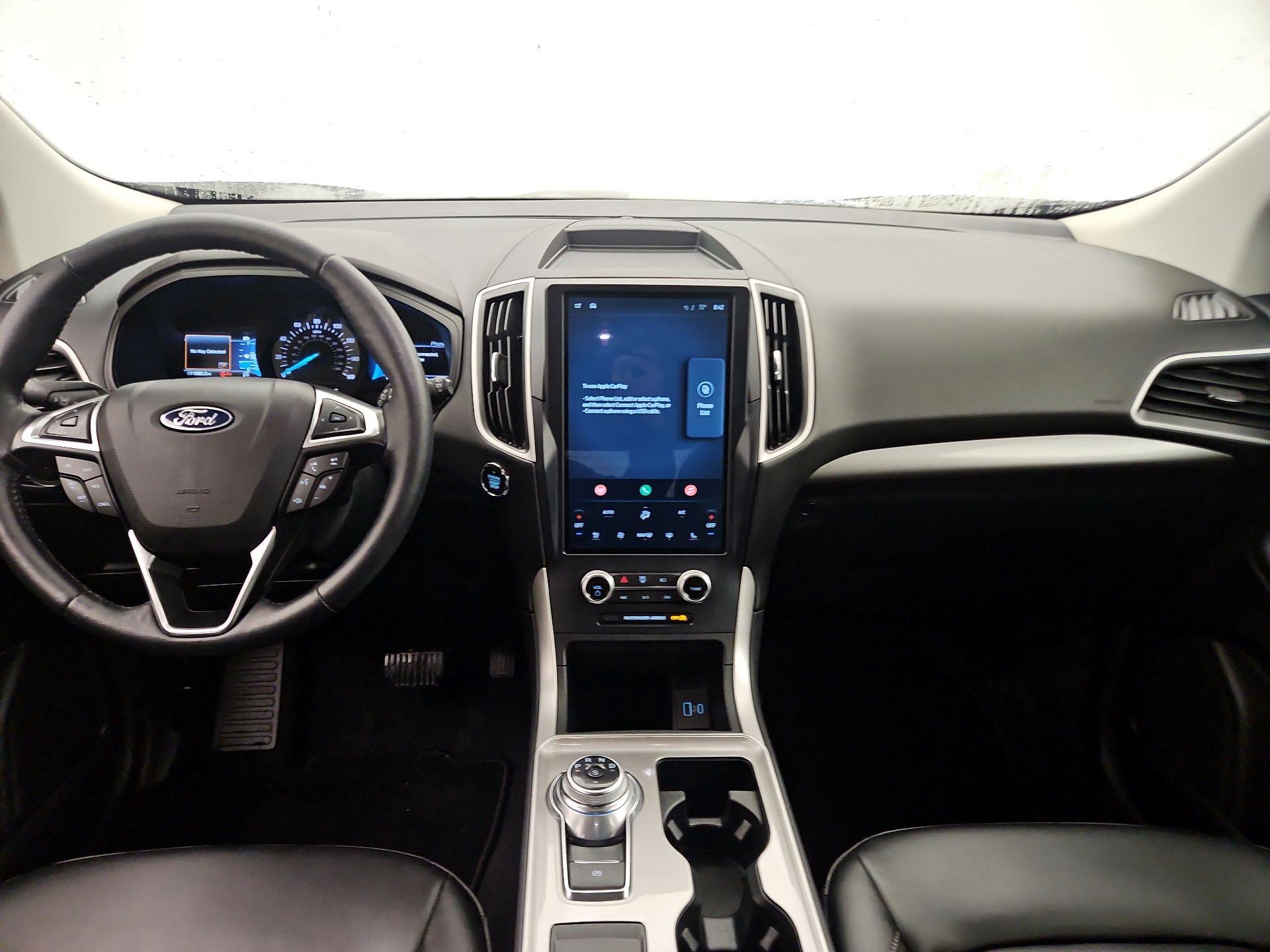 Thumbnail: 2023 Ford Edge - 9