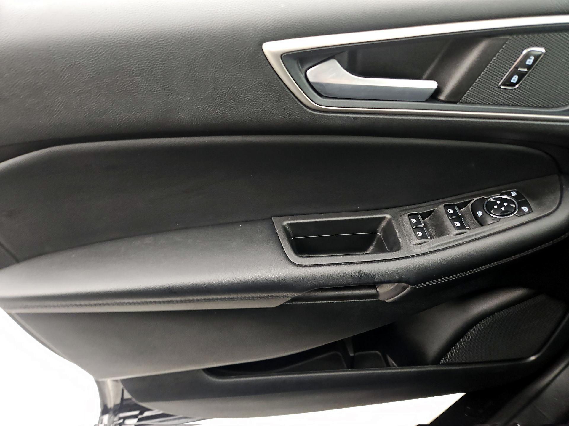 Thumbnail: 2023 Ford Edge - 12