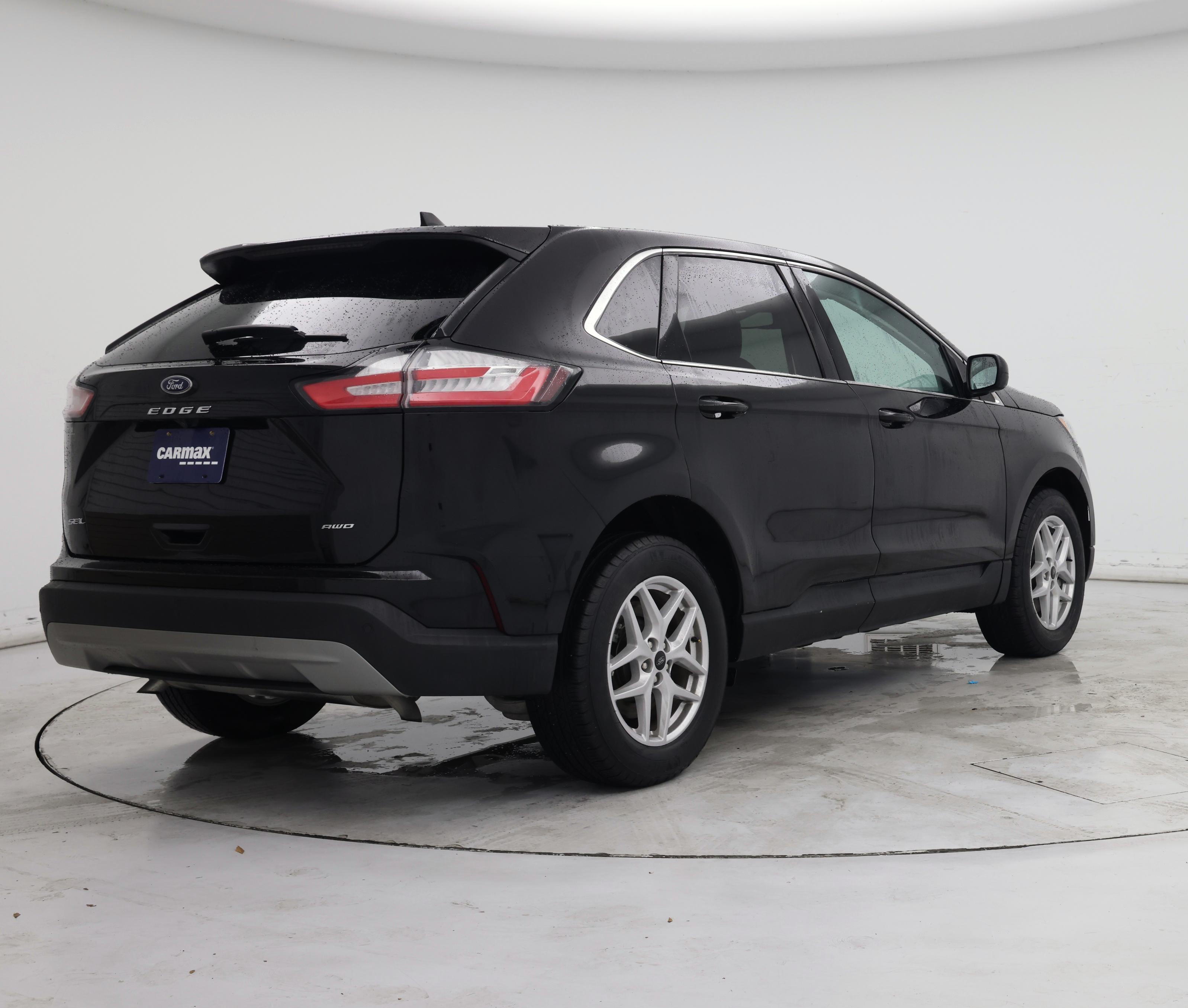 Thumbnail: 2023 Ford Edge - 8